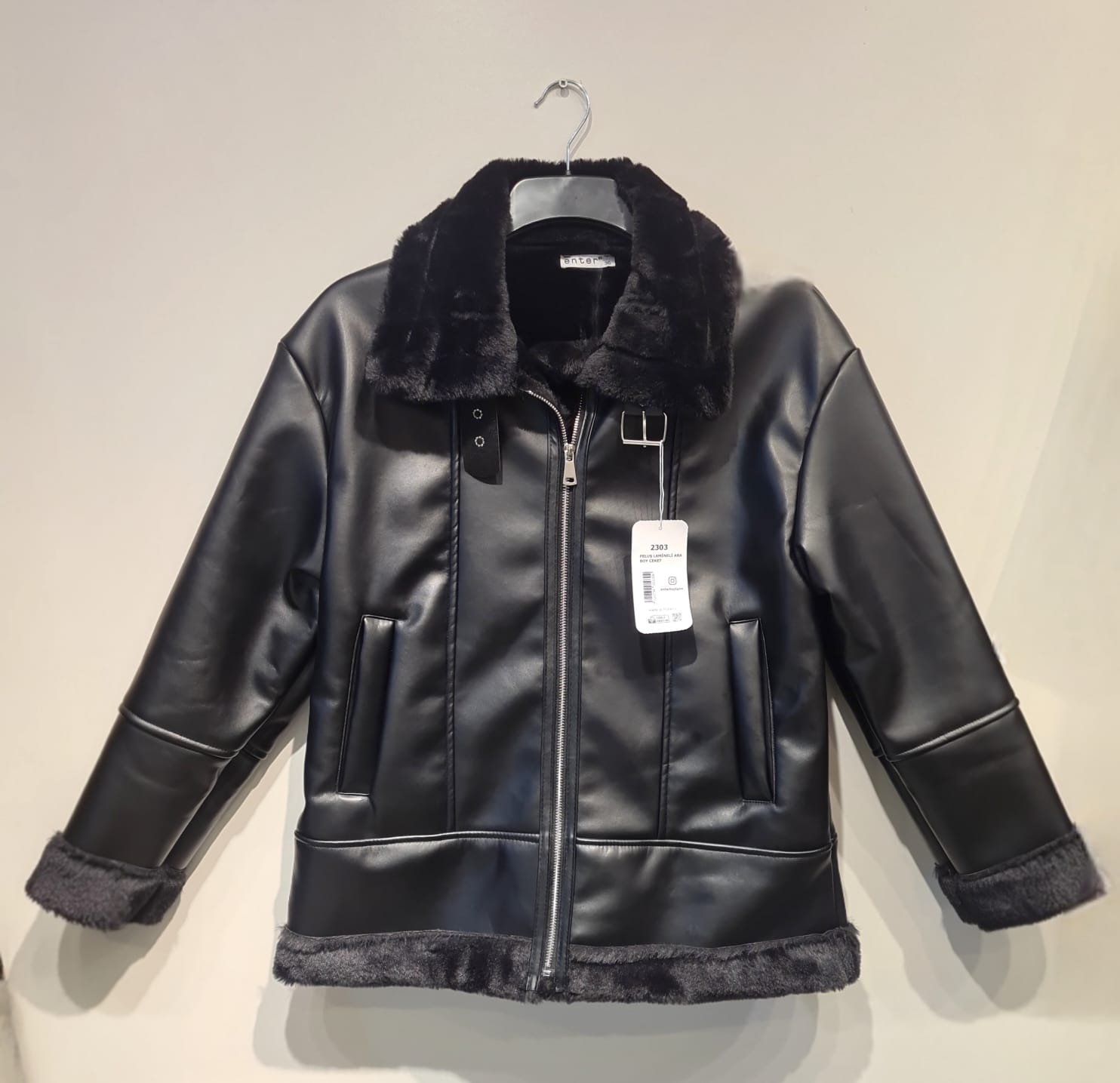 Peluş Lamineli Ara boy Ceket