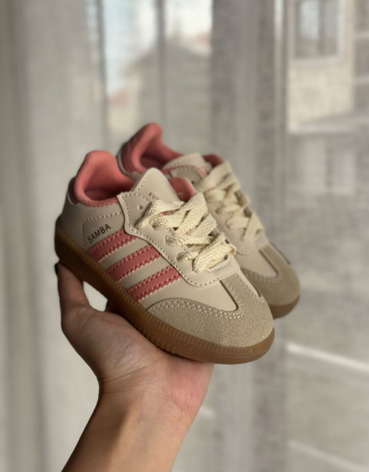Pembe Şeritli Çocuk Spor Ayakkabısı
