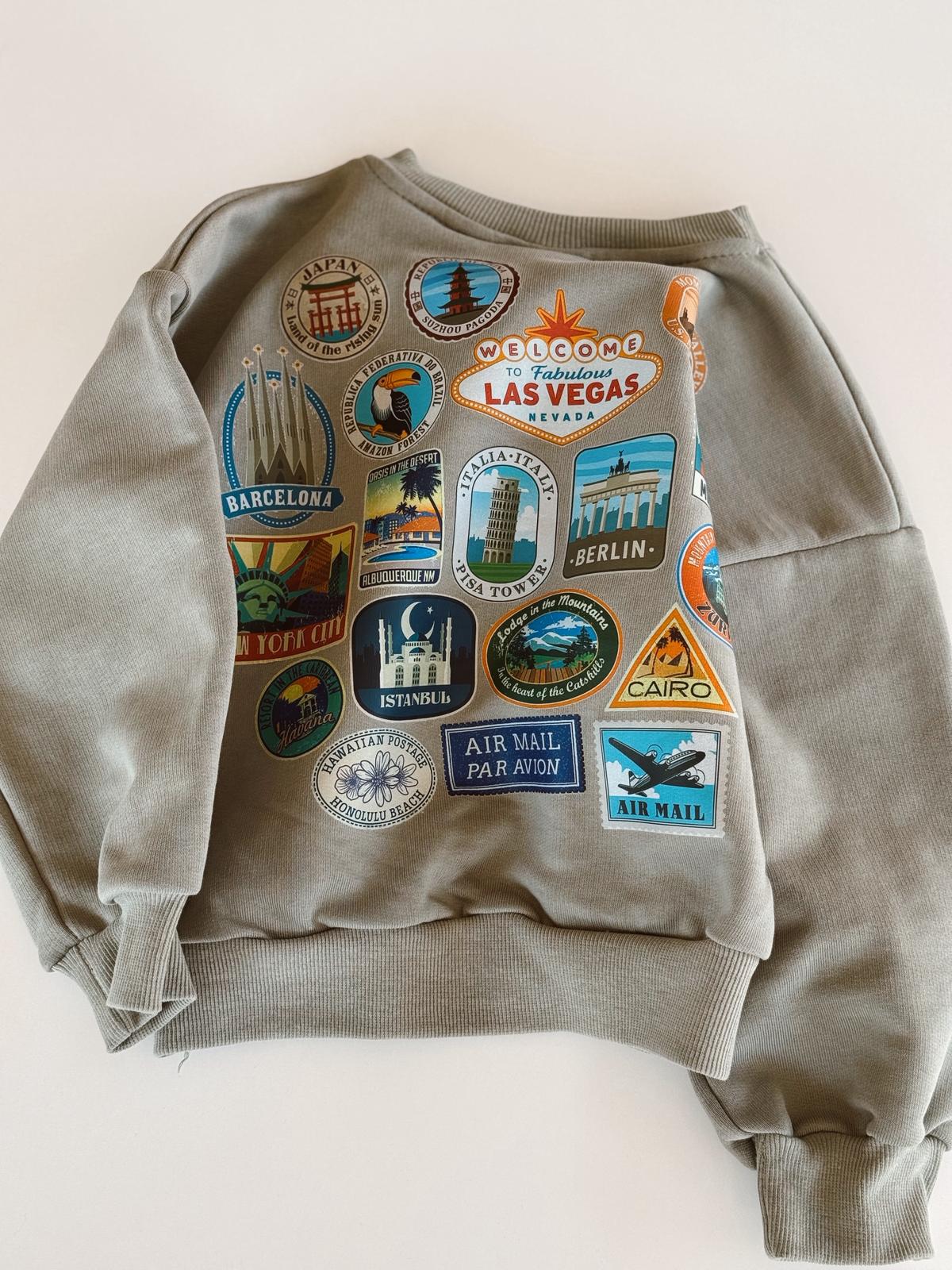Vintage Travel Oversize Sweatshirt