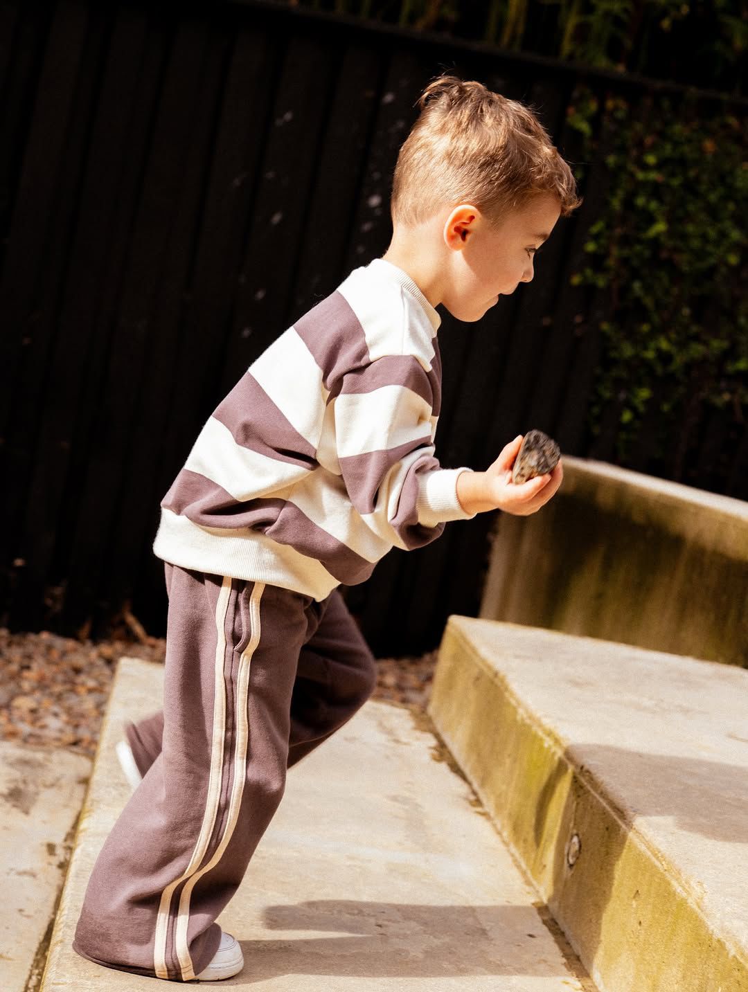 Kahve Şeritli Eşofman Takımı