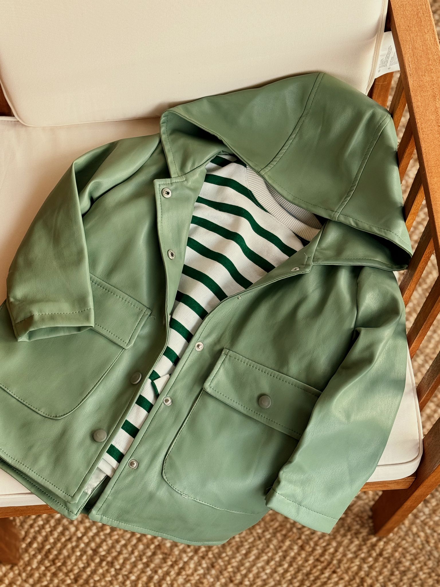 Mint Yeşil Çocuk Yağmurluk