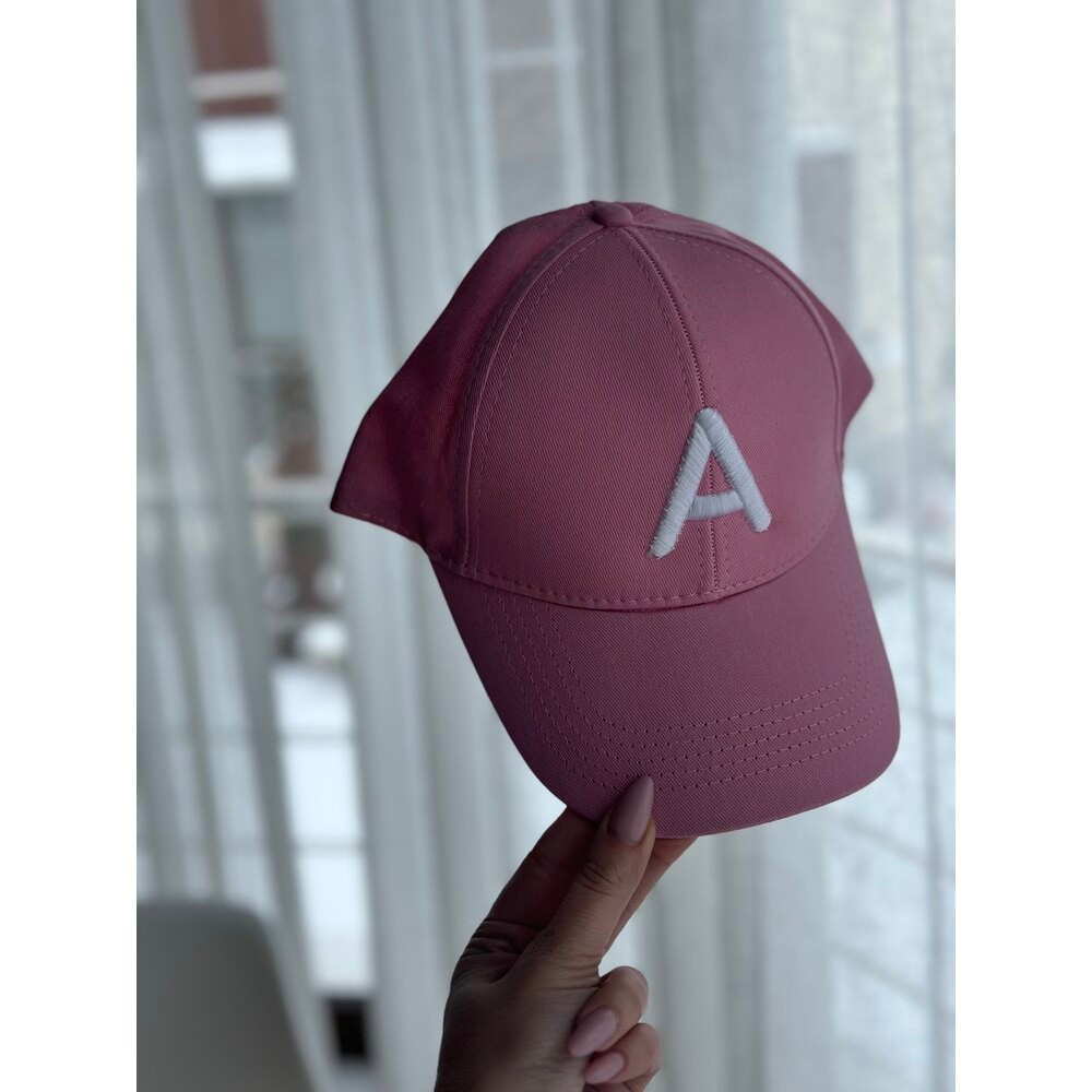 Pembe harfli şapka (istediğiniz birharfi not kısmına yazabilirsiniz)