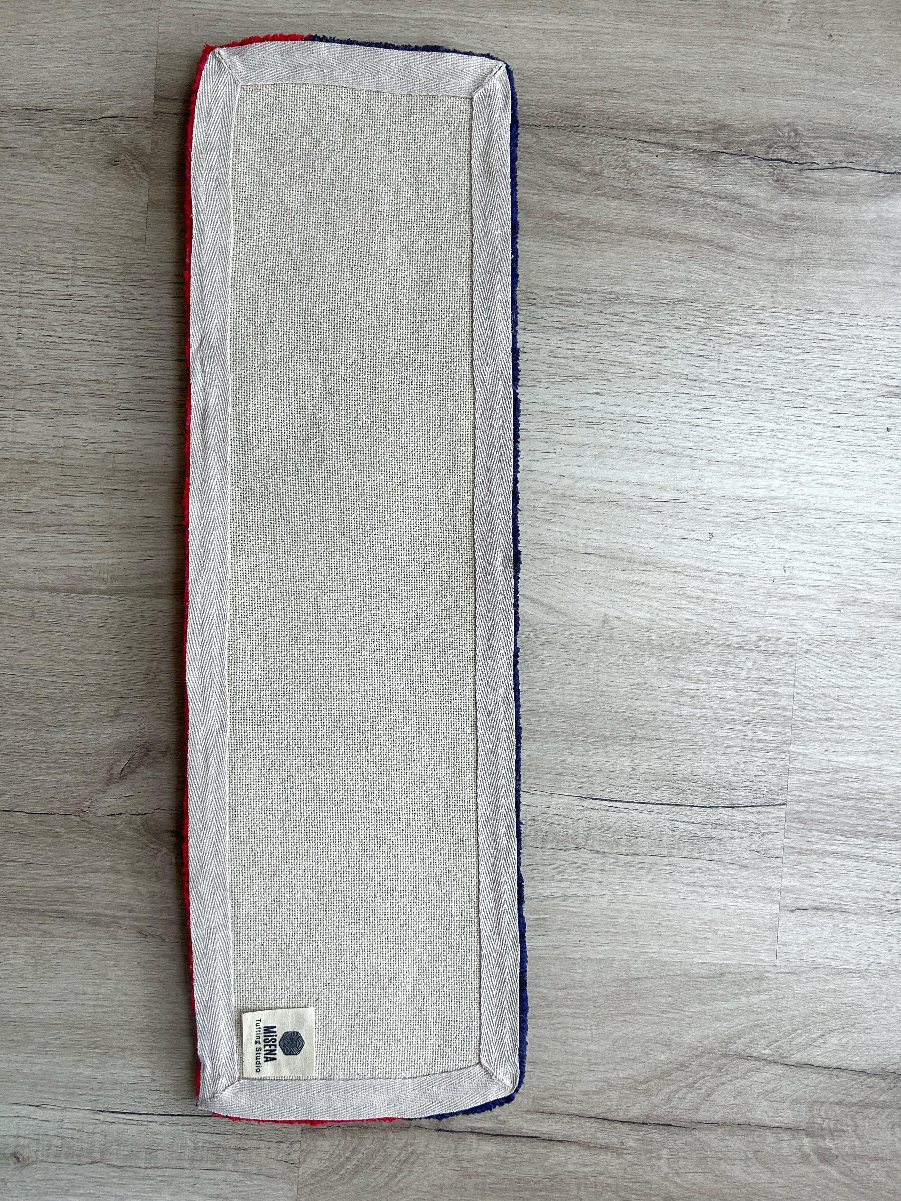 İki Renkli El Dokuması Halı / Keyboard Wrist Rest Rug