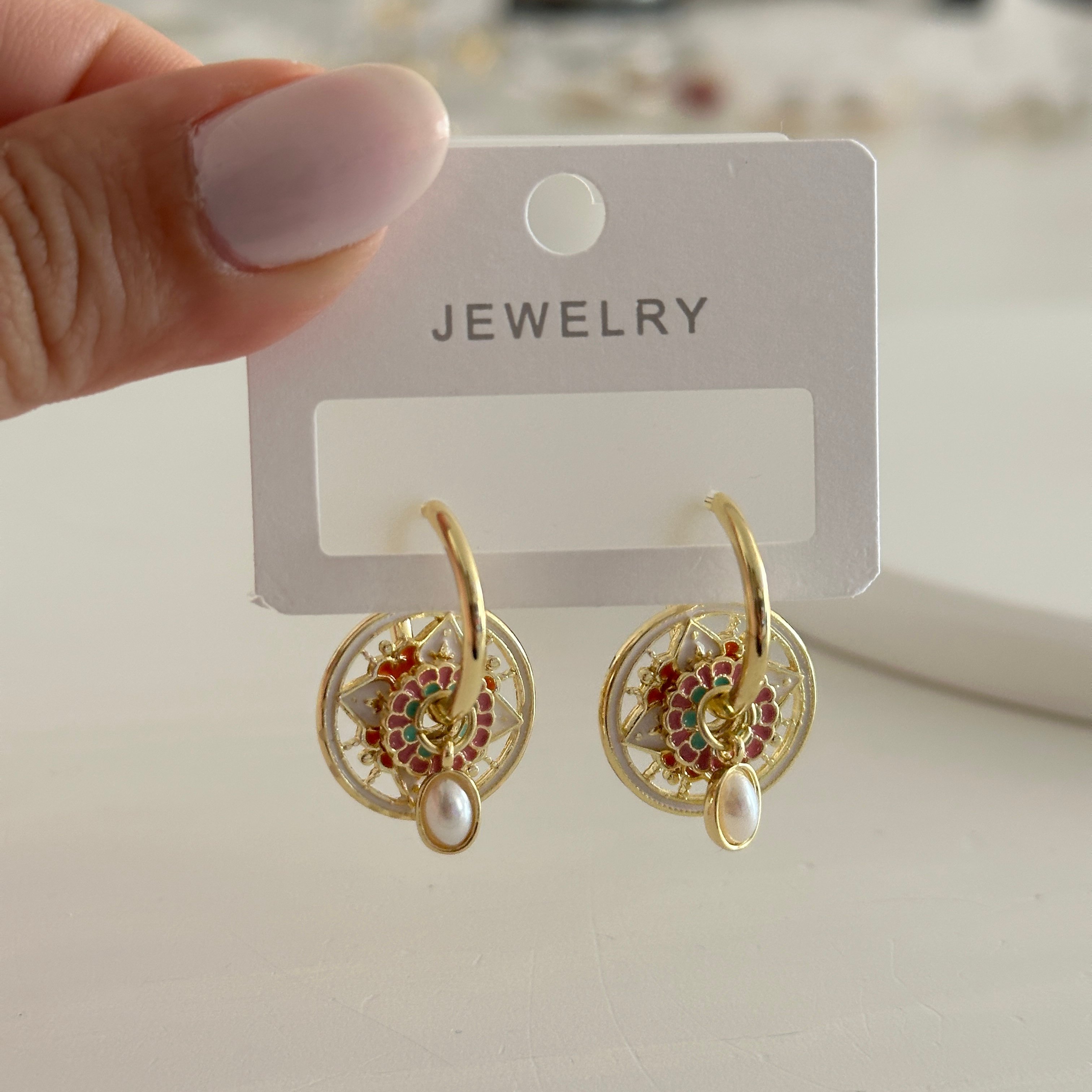 İnci Charm Renkli Küpeler