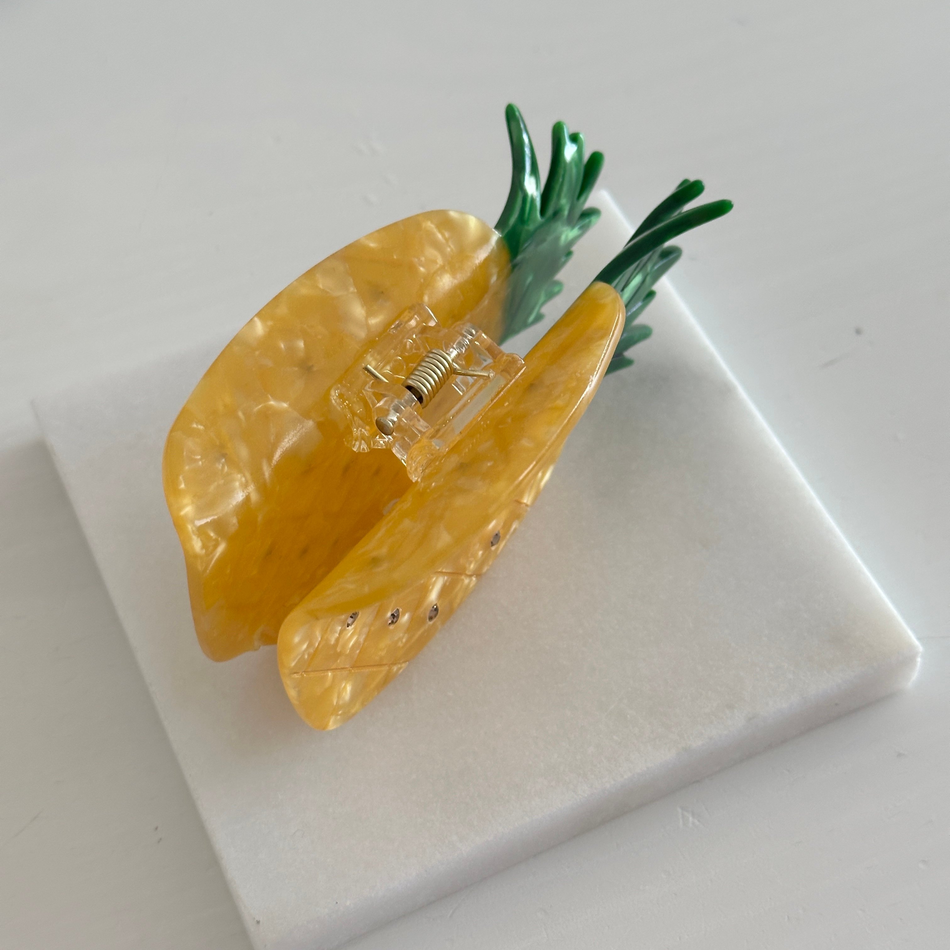 Ananas Kemik Toka
