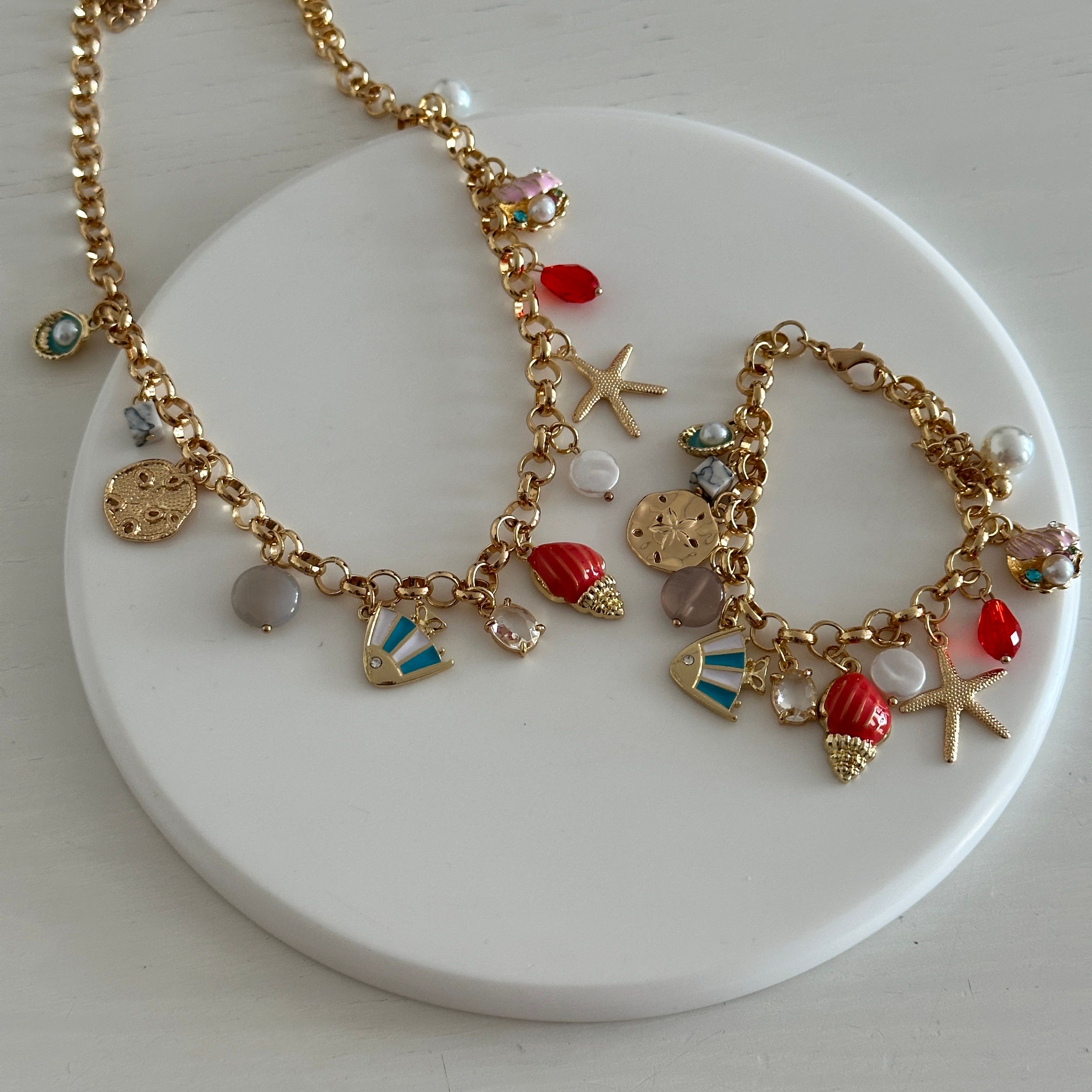 Kırmızı Deniz Kabuğu Charm Set
