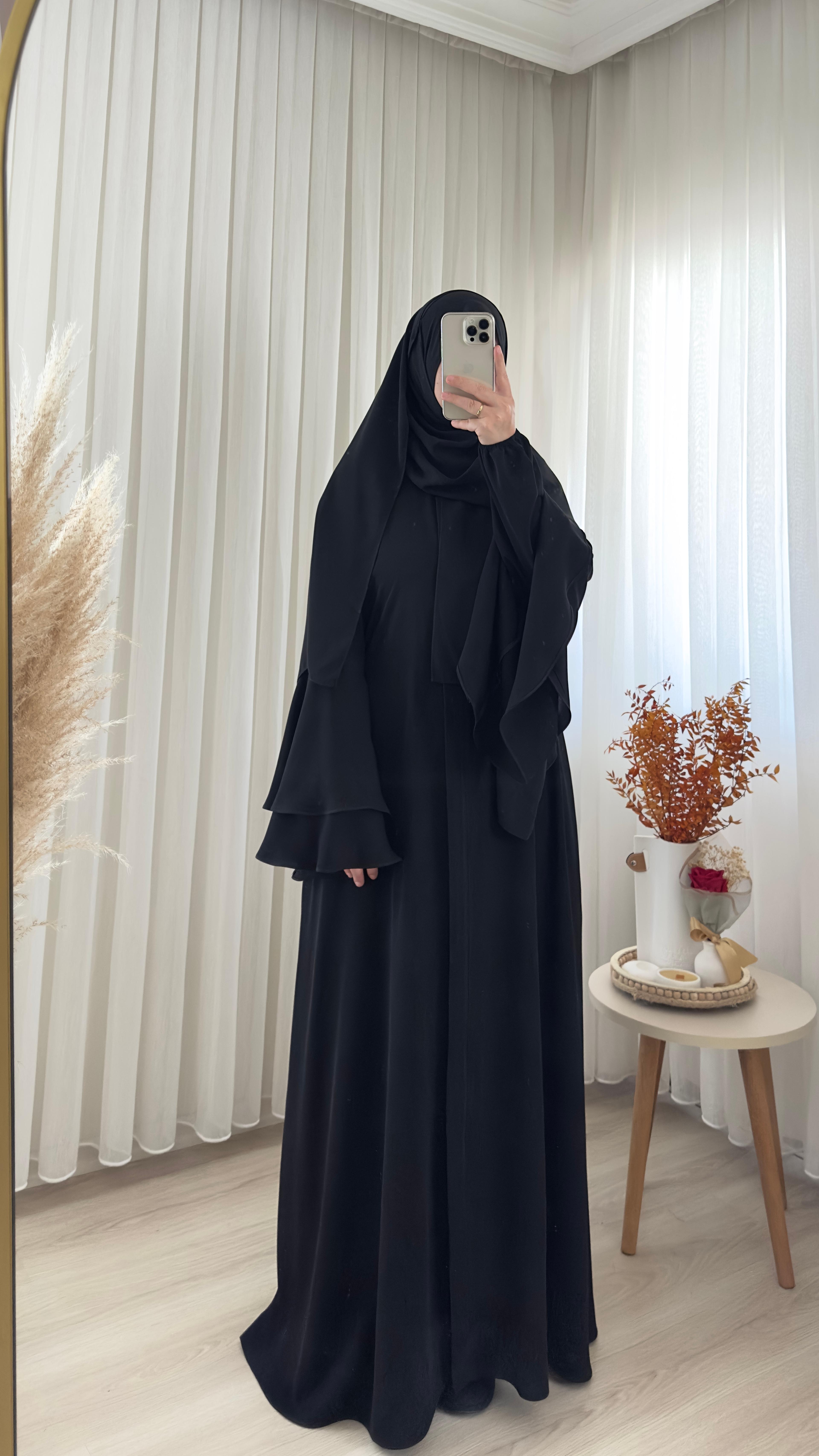 Kayra Ferace - SİYAH