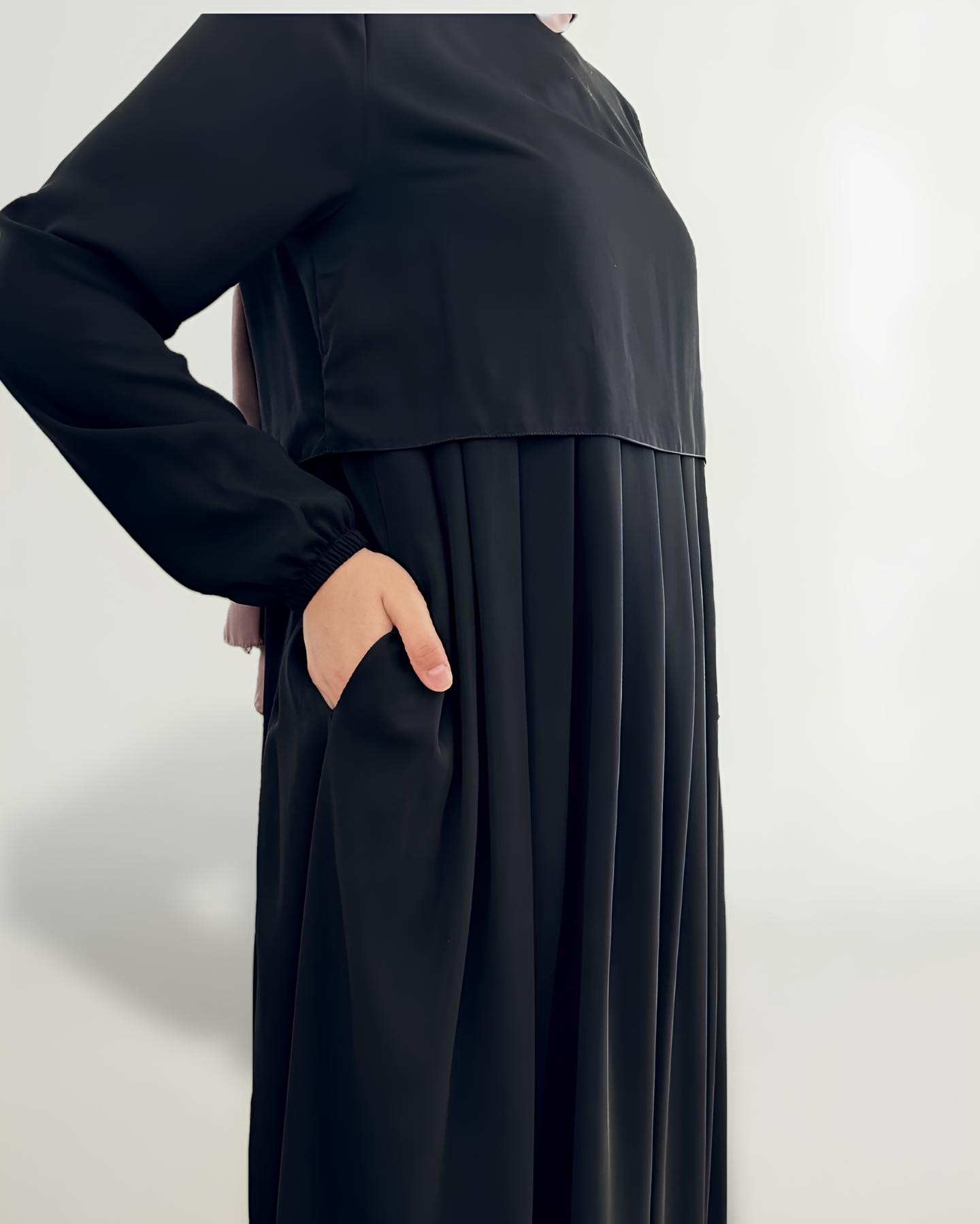 Farah Elbise Ferace