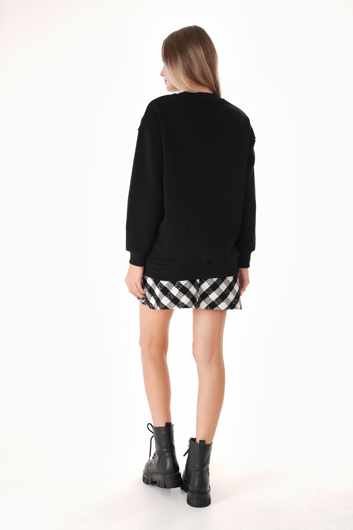 Chence Gül Aplikeli Sweatshirt