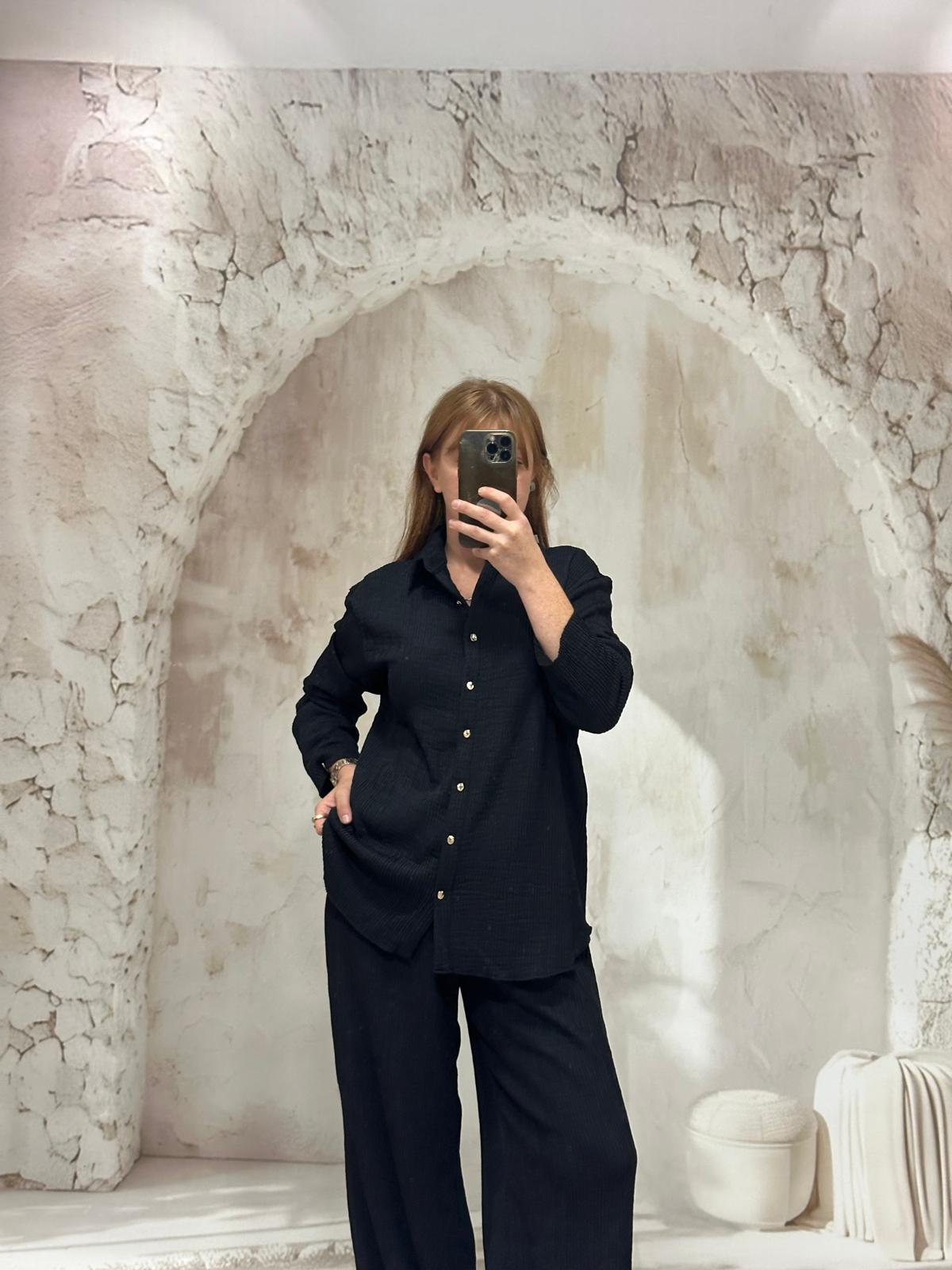 Siyah Düğmeli Oversize Gömlek & Palazzo Pantolon Takım