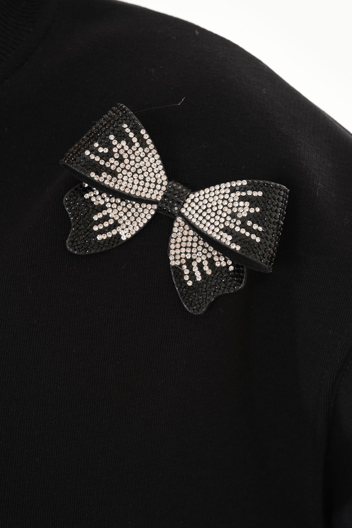 Taş Fiyonk Detaylı Sweatshirt