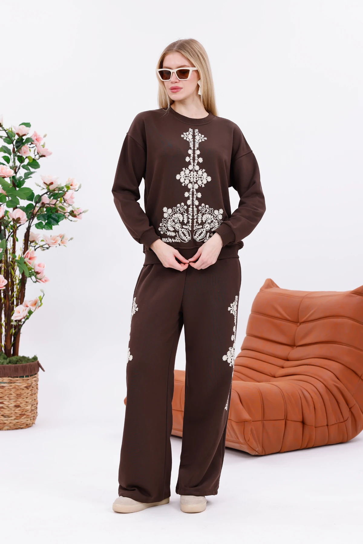 Nakış Detaylı Oversize Eşofman Takımı