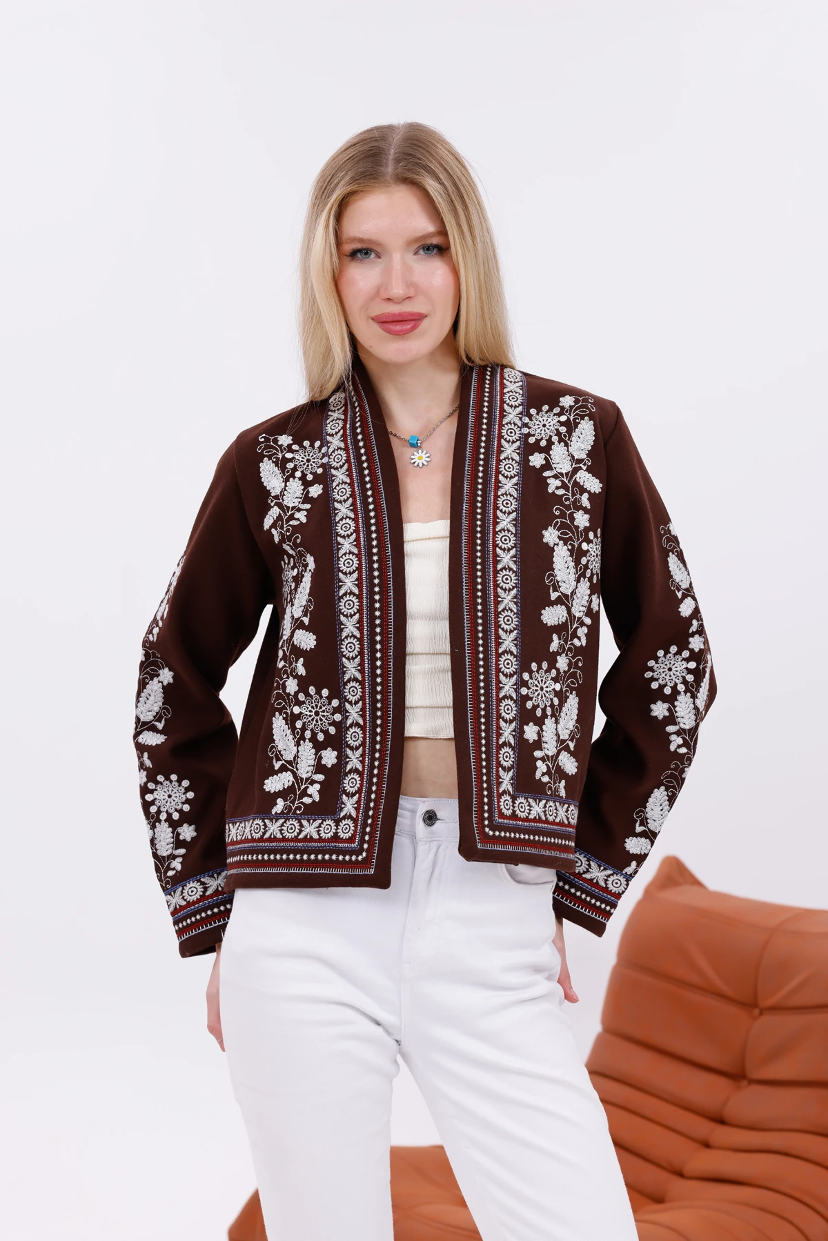 Etnik Nakış Detaylı Koton Ceket 