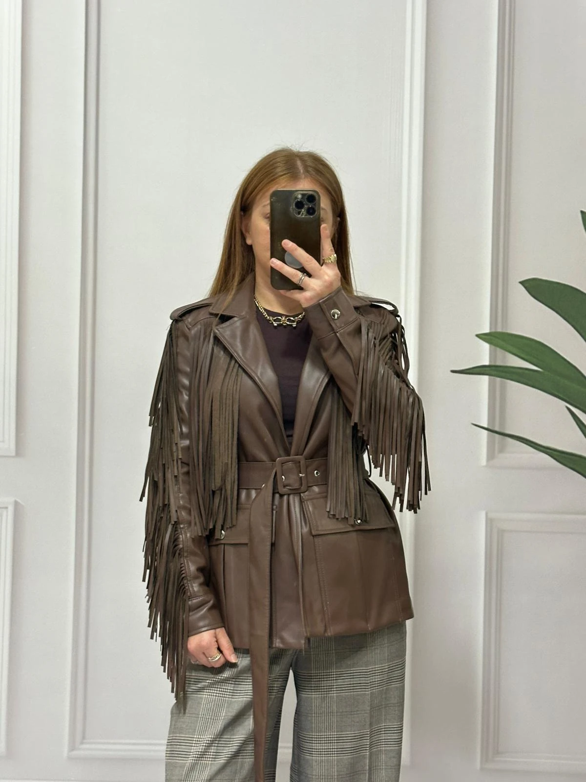 Regular Kalıp Püskül Detaylı Kemerli Deri Ceket