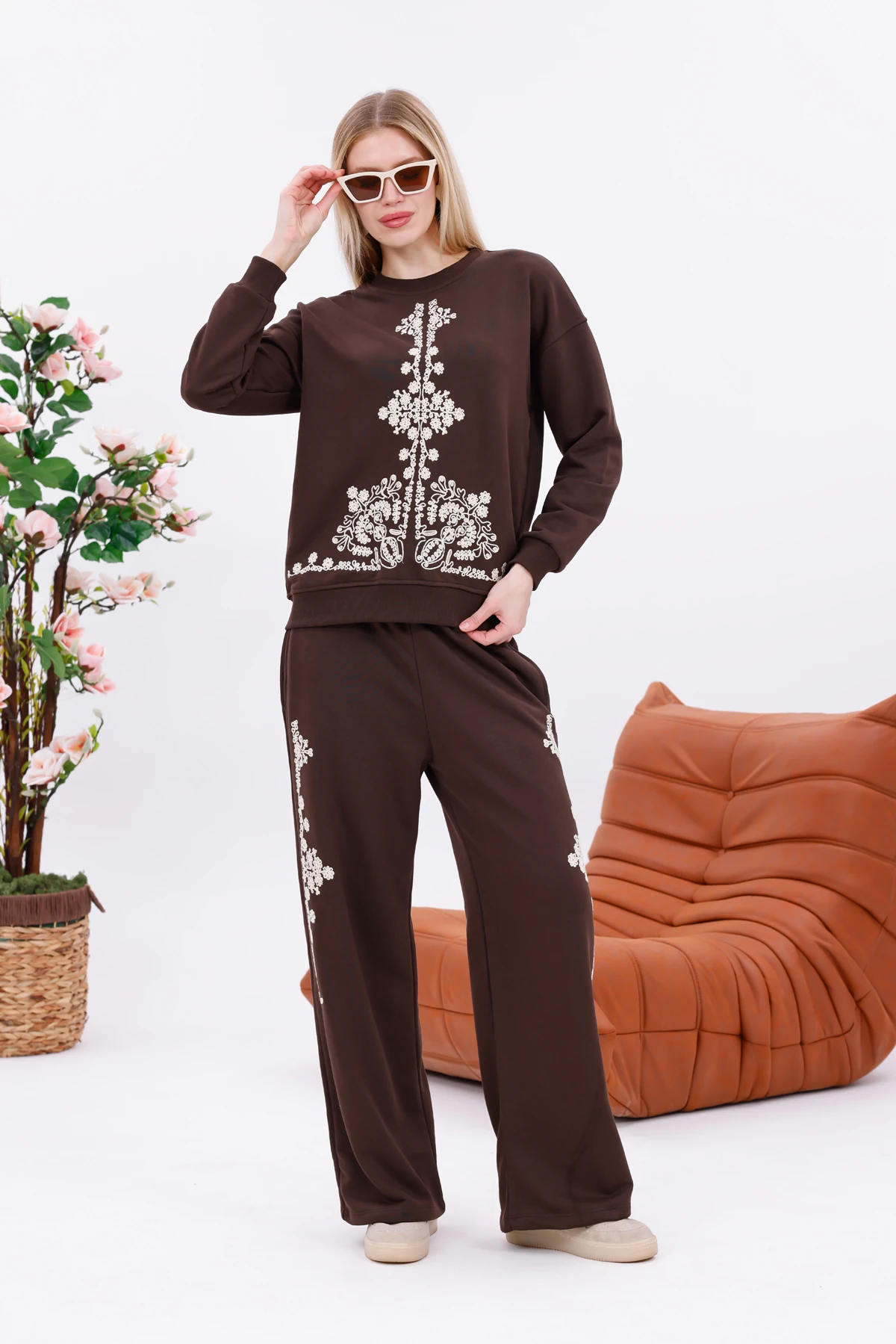 Nakış Detaylı Oversize Eşofman Takımı