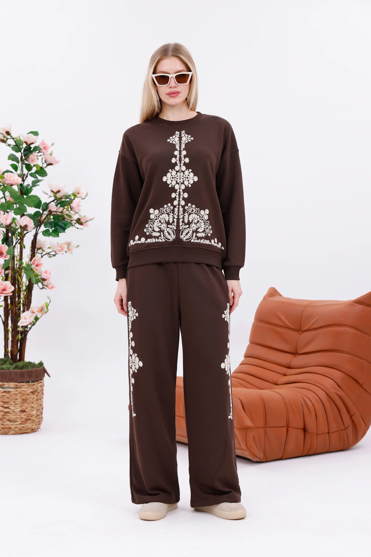 Nakış Detaylı Oversize Eşofman Takımı