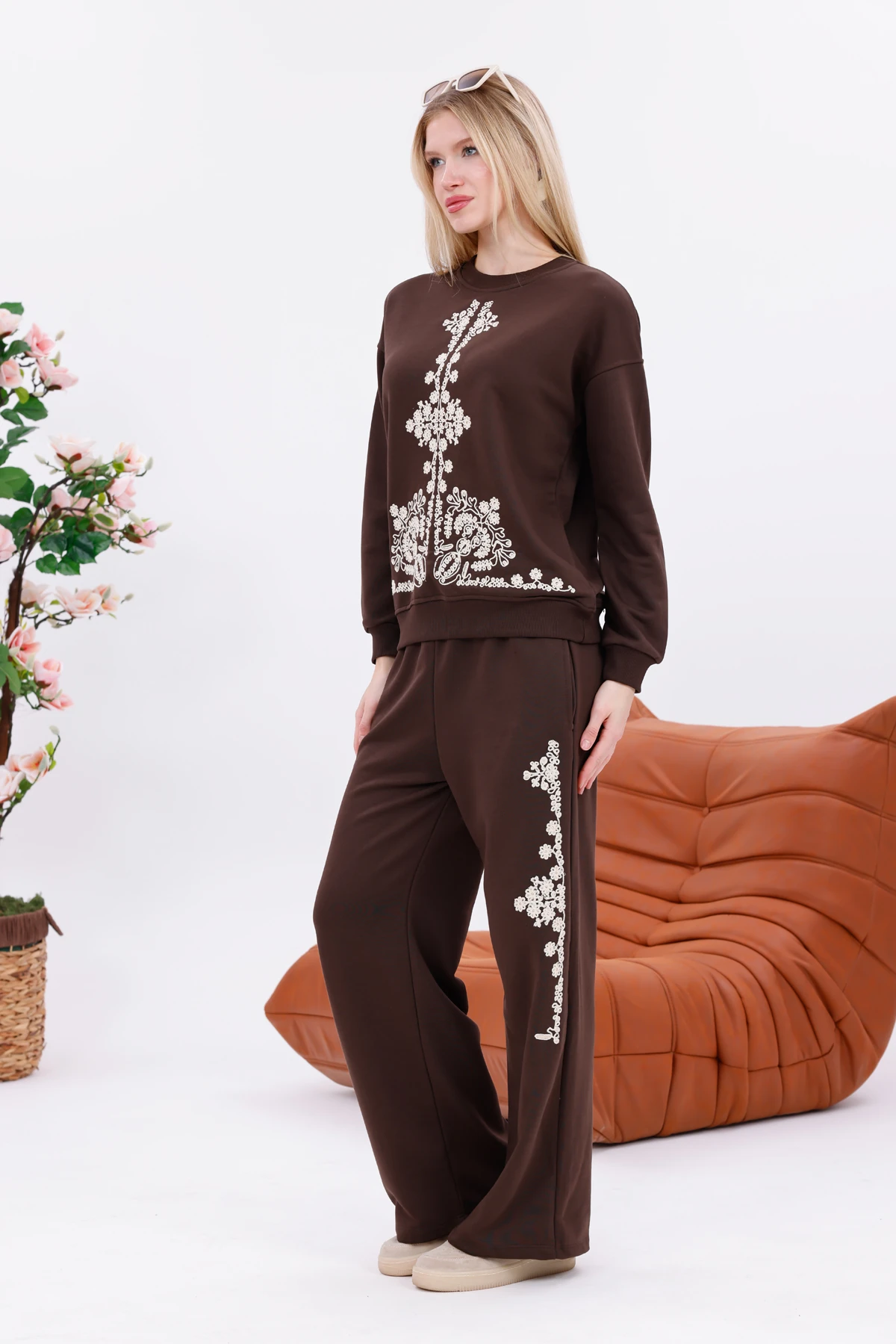 Nakış Detaylı Oversize Eşofman Takımı