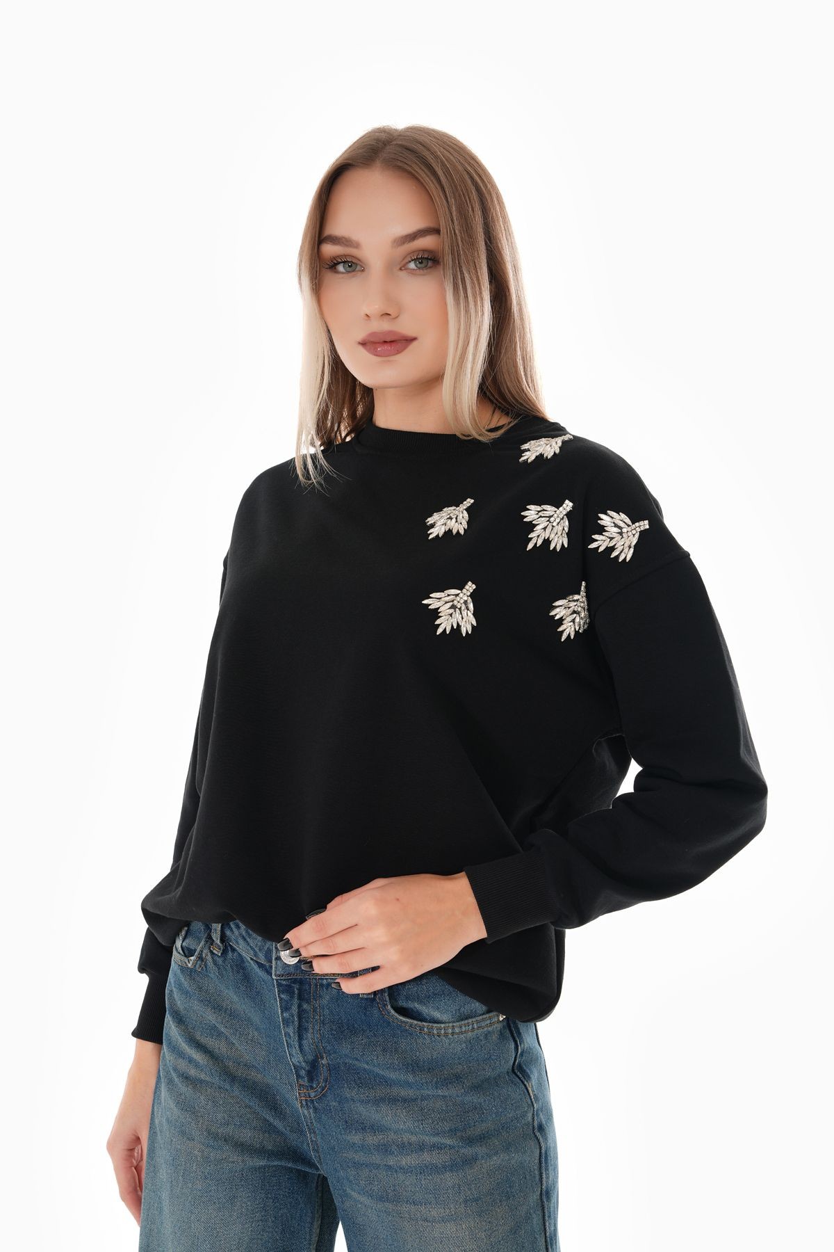 Yaprak Taş Detaylı Oversize Sweatshirt