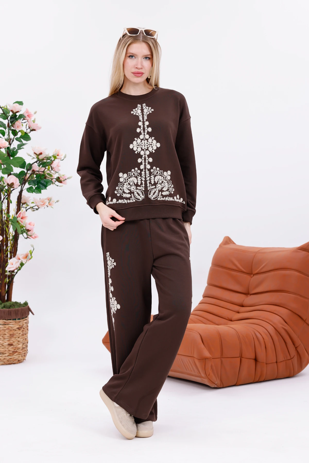 Nakış Detaylı Oversize Eşofman Takımı