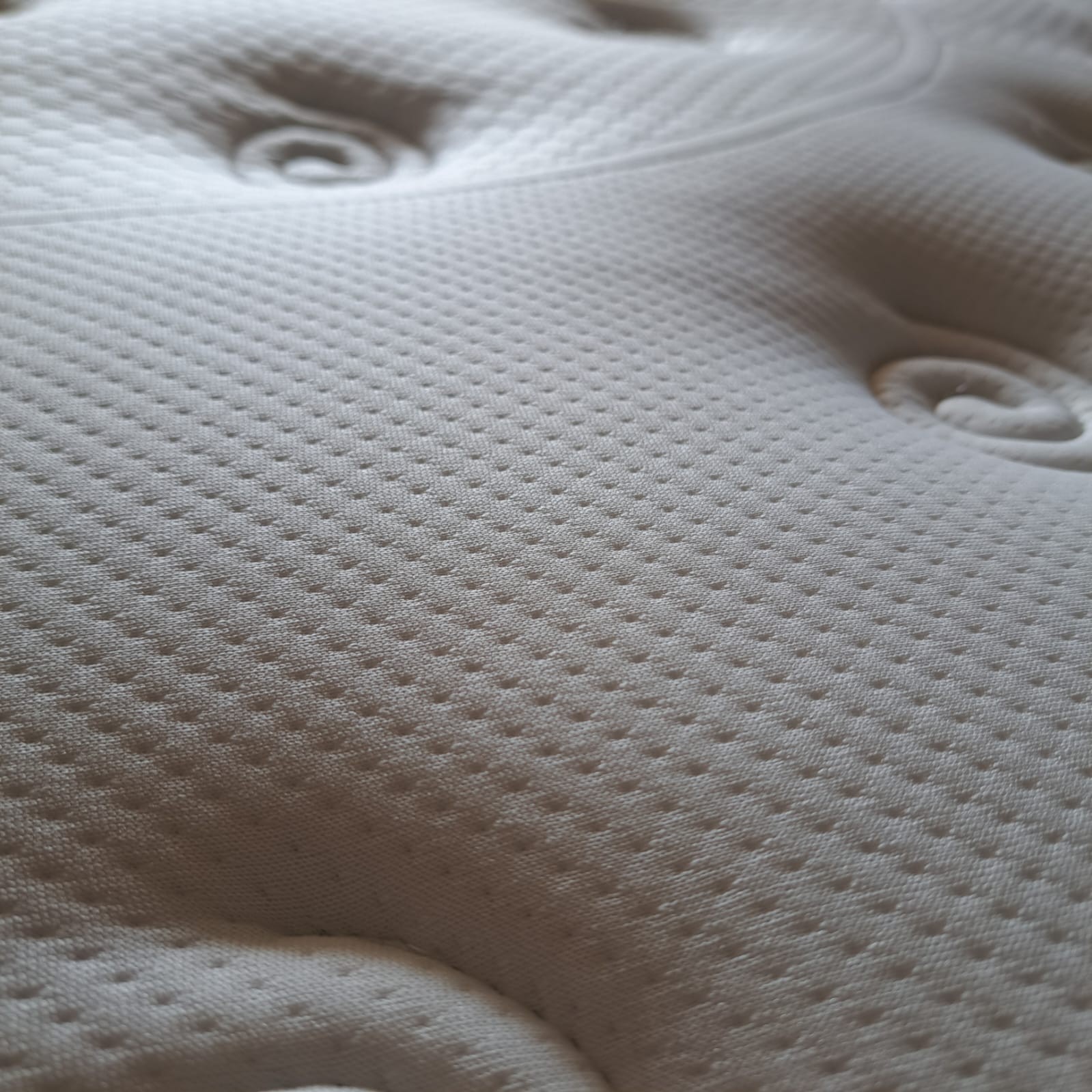 Relax Bedding Sert Yatak Pedi