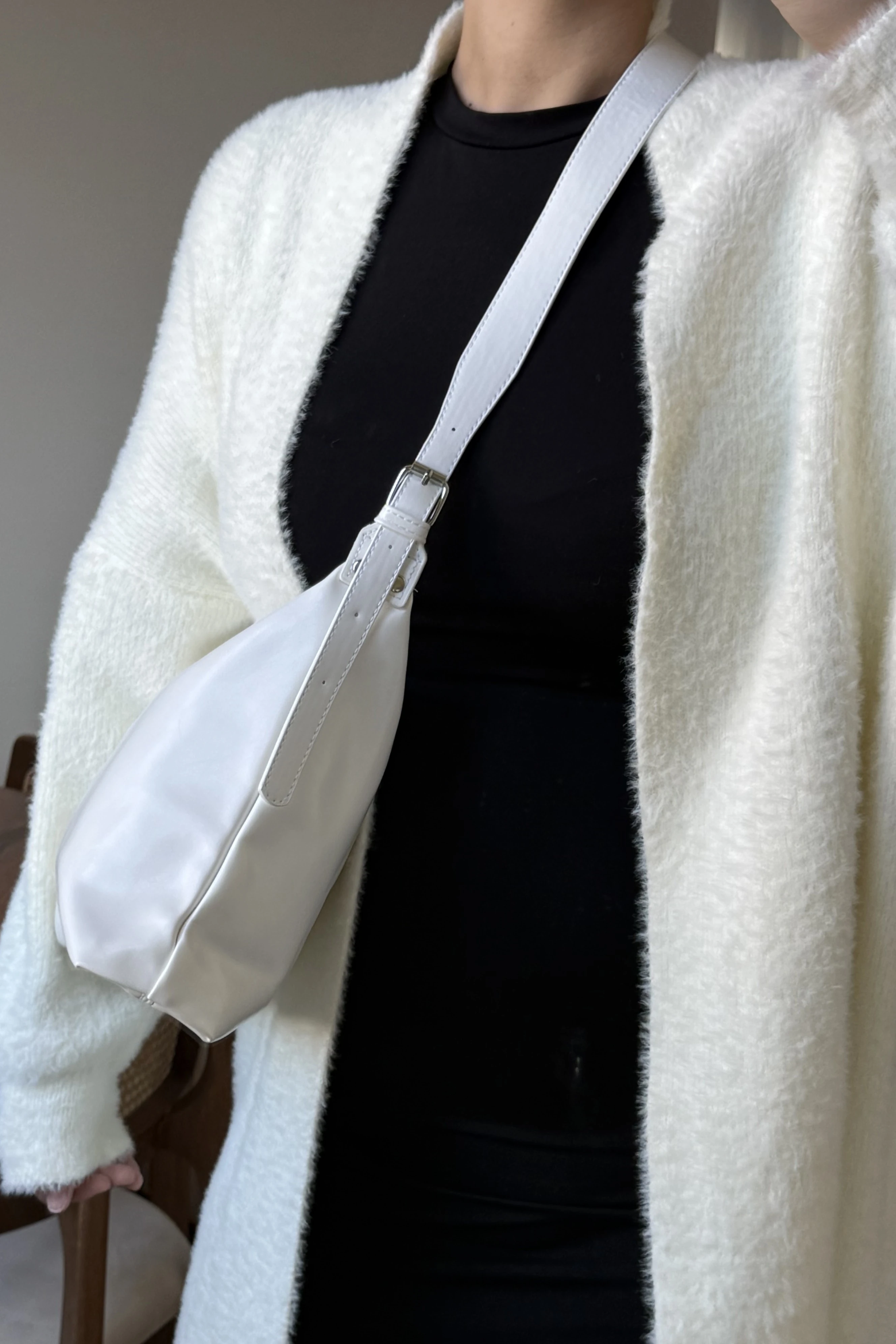 Salaş Büyük Boy Çapraz Kadın Omuz Çanta Nova ST0047