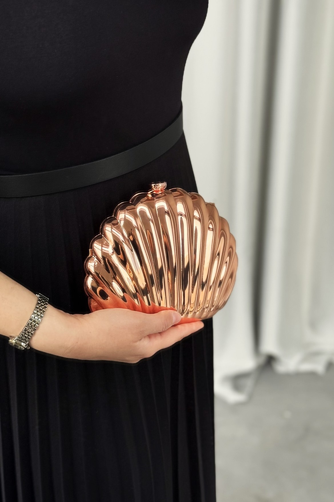 İstiridye Model Abiye Çanta Bronz (Özel Stok)