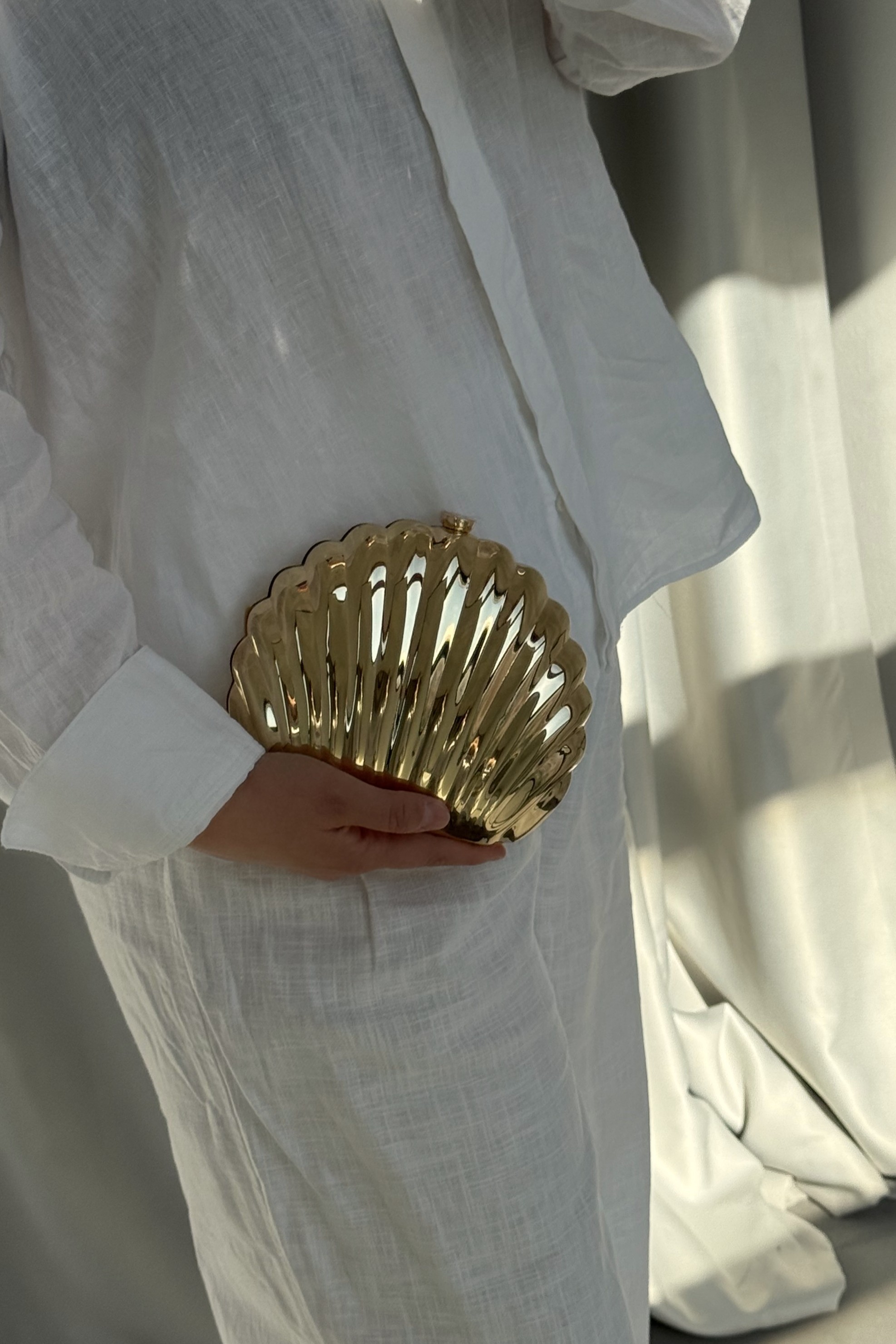 İstiridye Model Abiye Çanta Gold (Özel Stok)