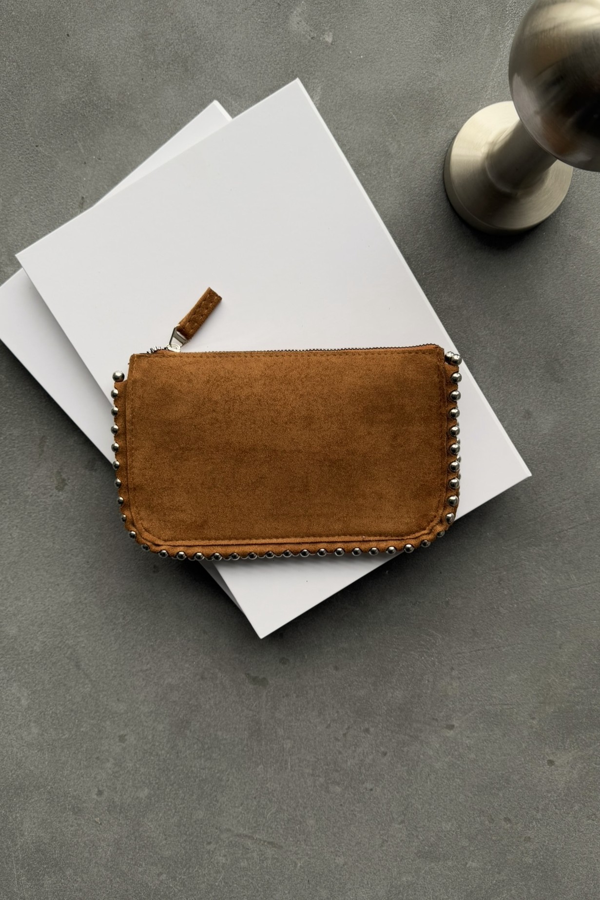 Boncuklu Clutch 3 Gözlü Kadın El ve Omuz Çantası Estelle Süet Taba (Sezon Sonu)