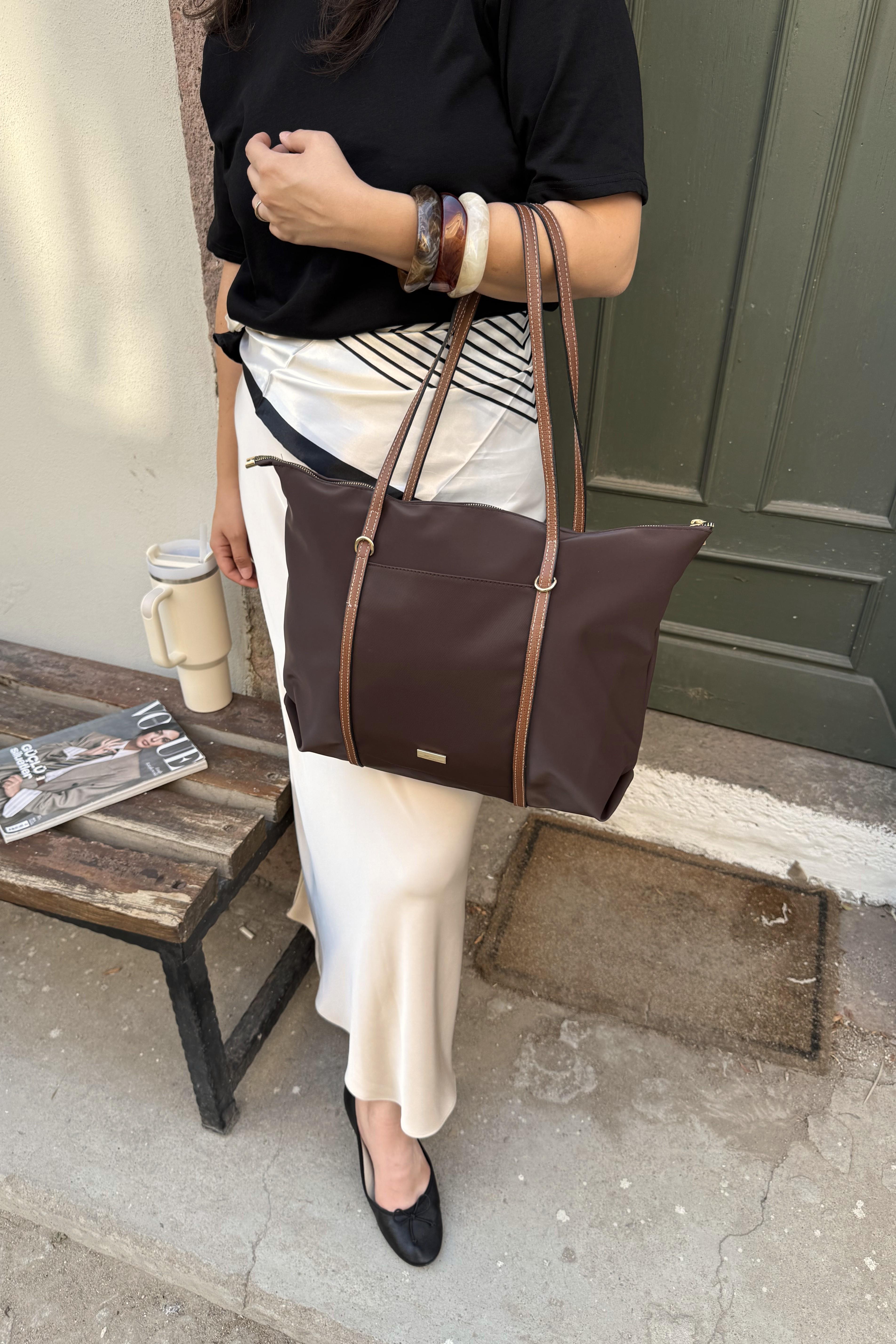 Şeritli Ön Gözlü Kadın Shopper Çanta Carmira ST0023