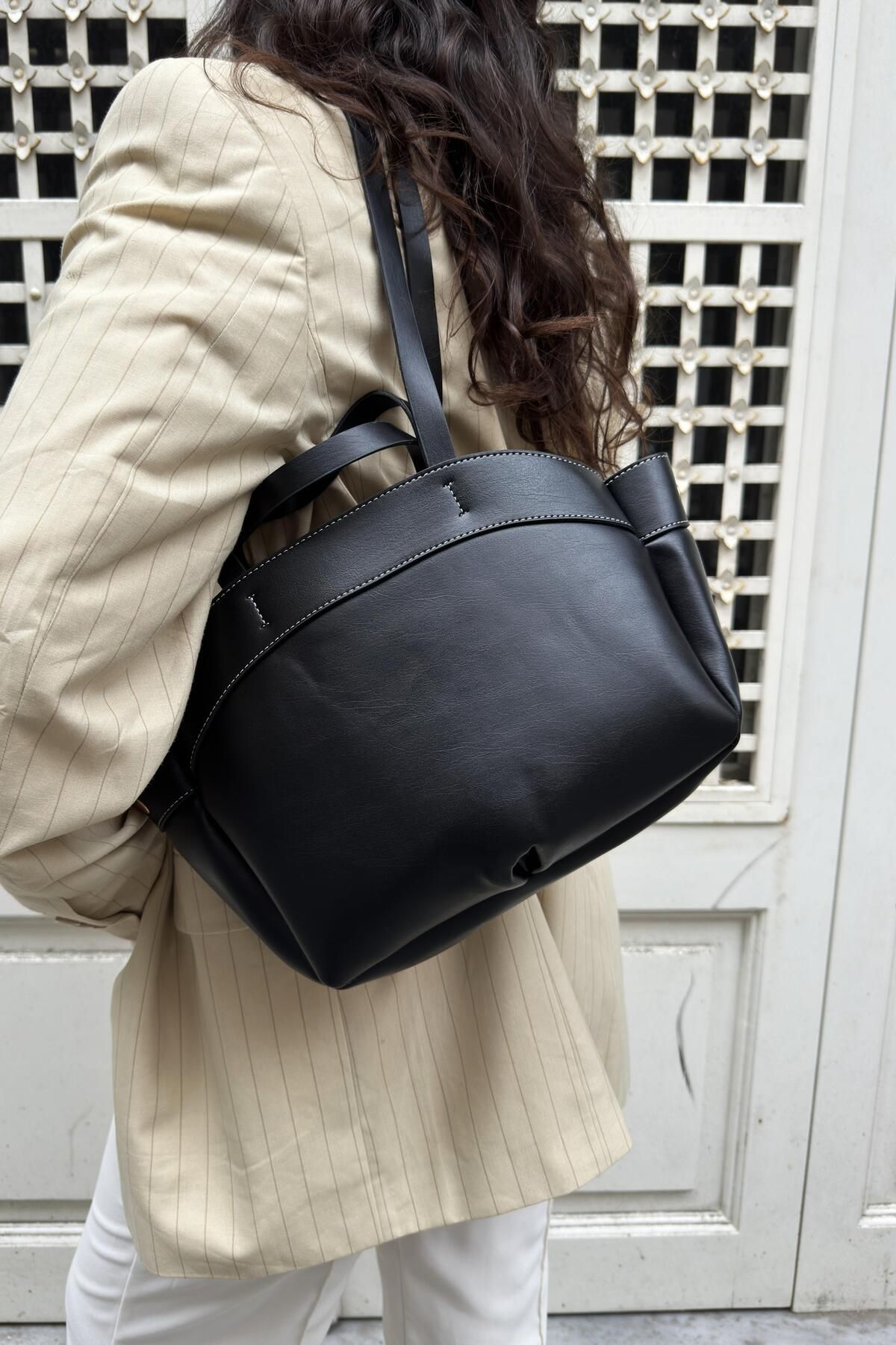 Çıkarılabilir Keseli El ve Omuz Askılı Tote Çanta Willy Siyah(Sezon Sonu)