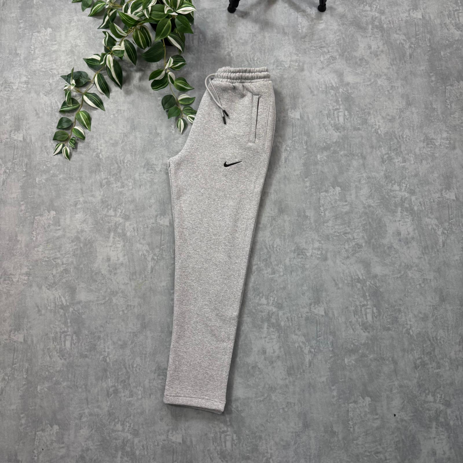 Nike Basic Nakış Logo Eşofman 