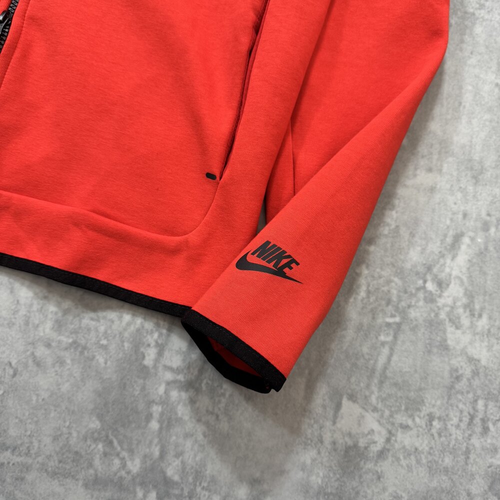 Nike Tech Fleece New Season Full Zip Hoodie/Red2
