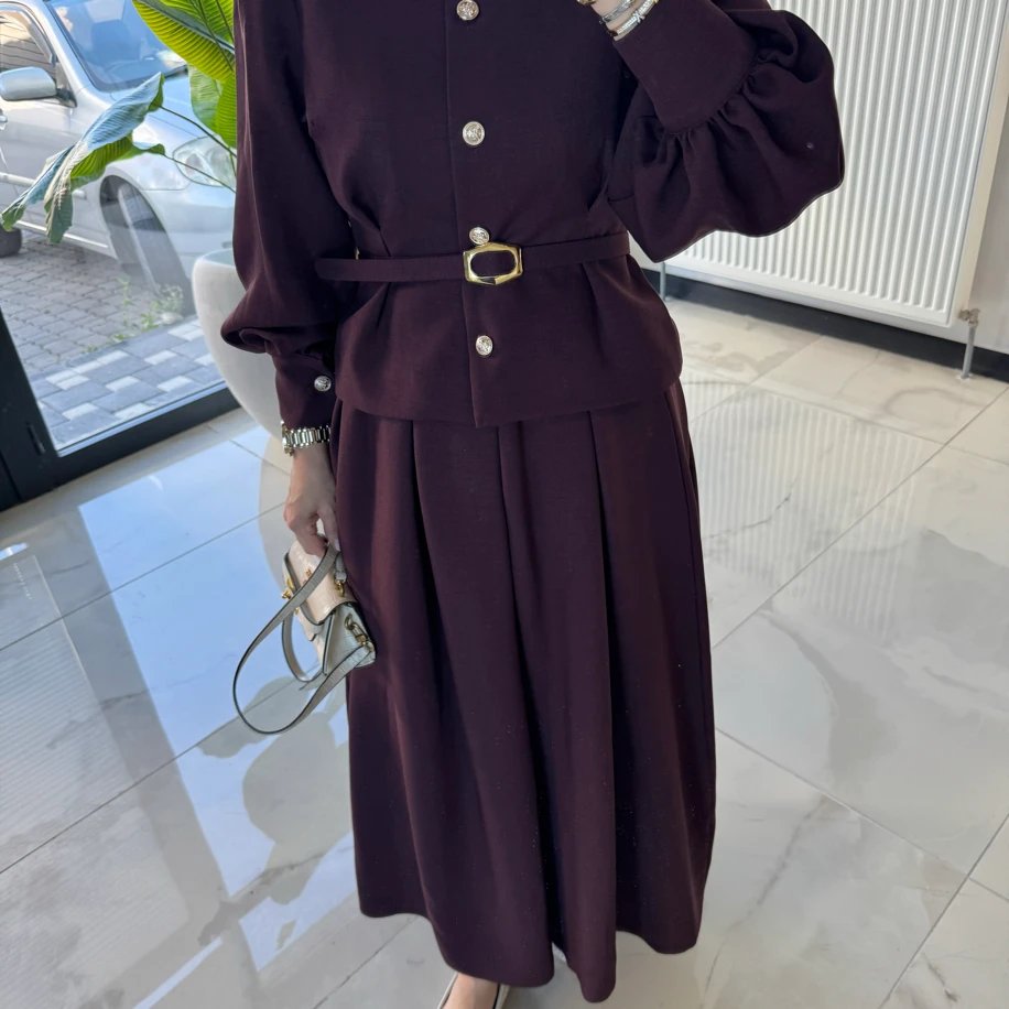 MONİCA TAKIM MÜRDÜM