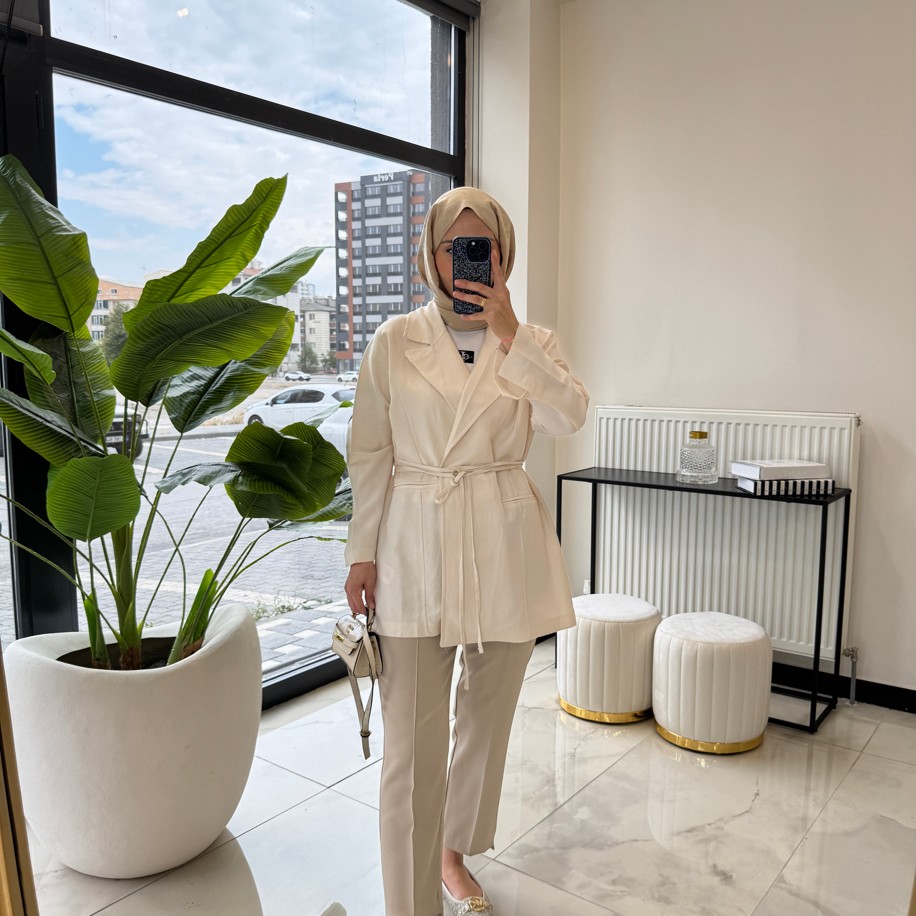 BAĞCIKLI KETEN BLAZER EKRU