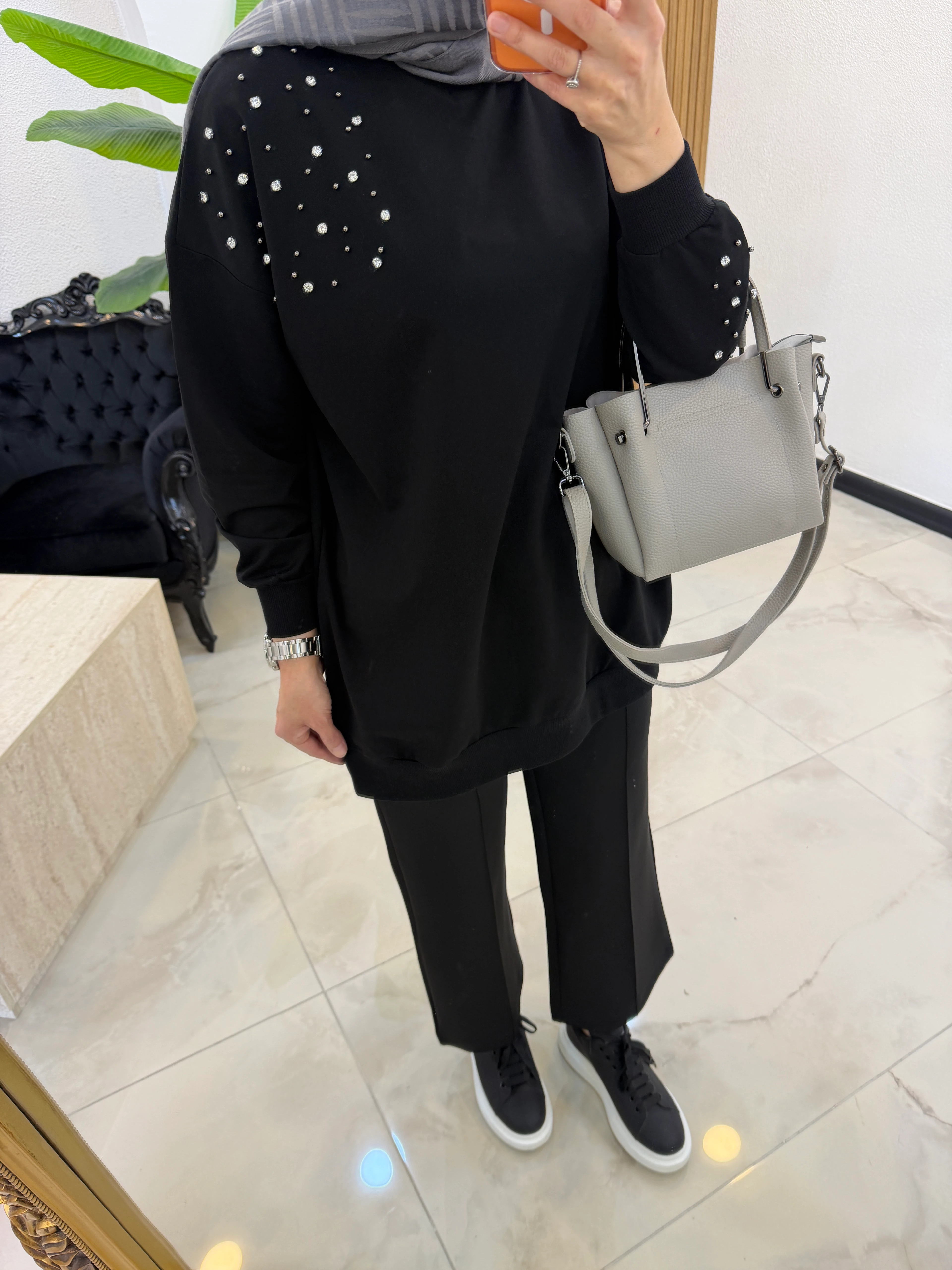 ALMİRA TAŞLI SWEAT SİYAH