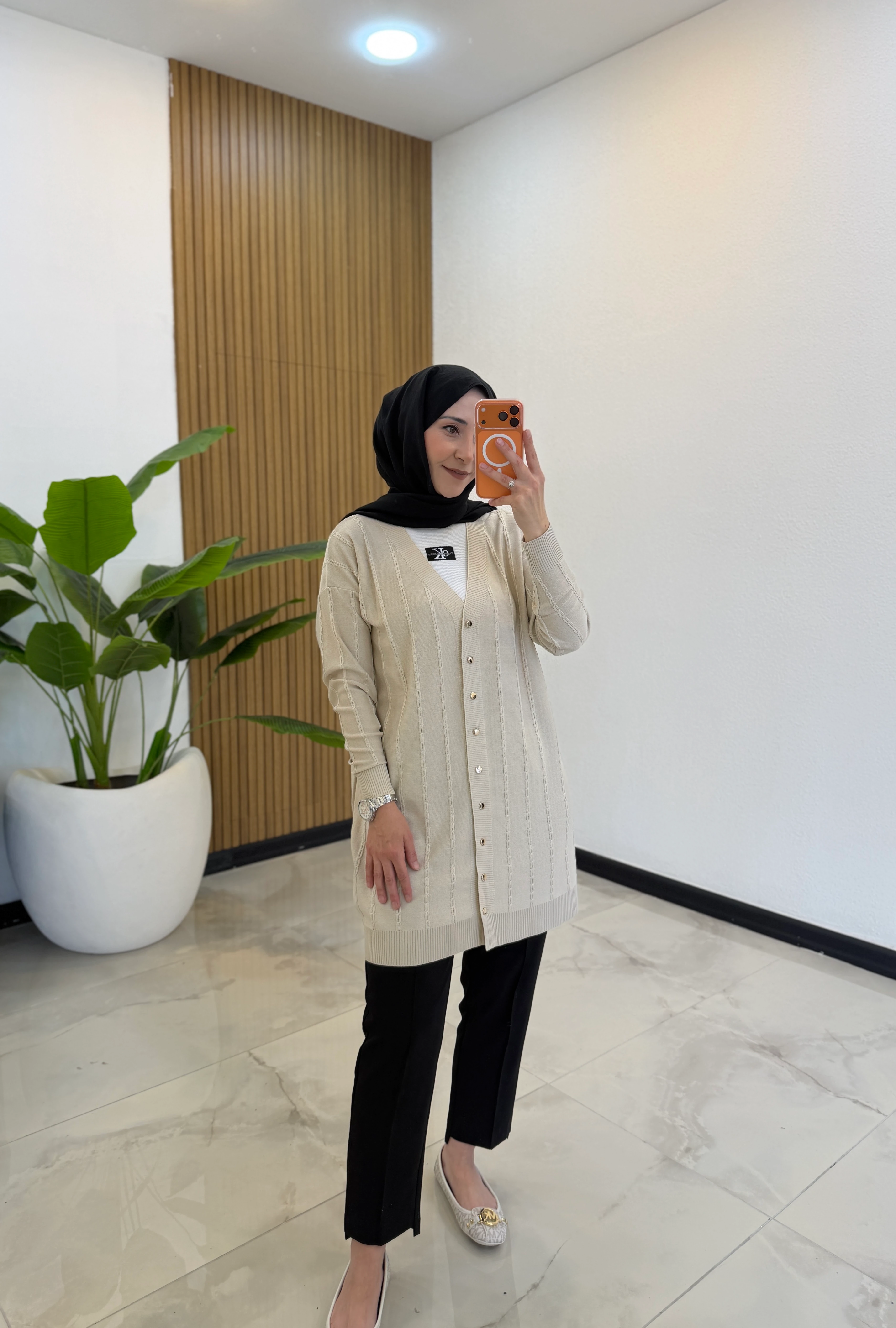 BURGU MERSERİZE HIRKA BEJ