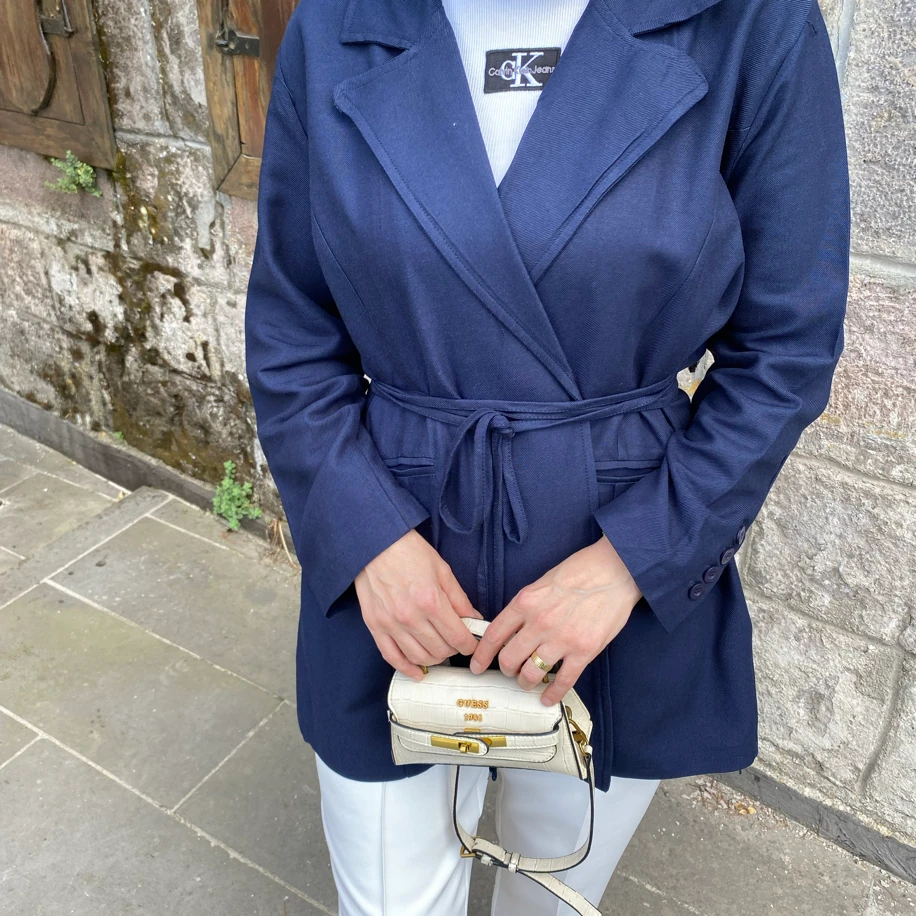 BAĞCIKLI KETEN BLAZER LACİVERT