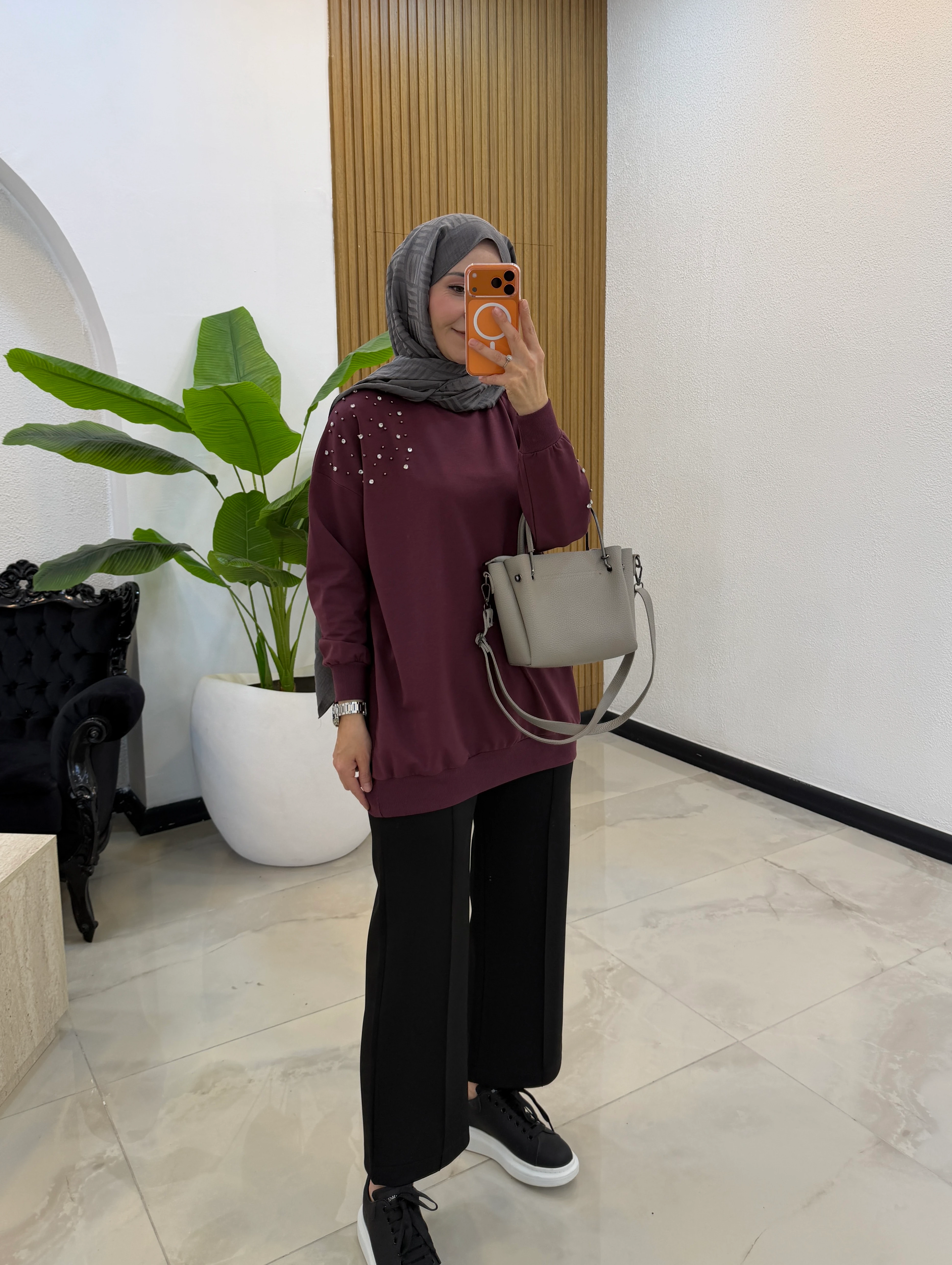 ALMİRA TAŞLI SWEAT MÜRDÜM