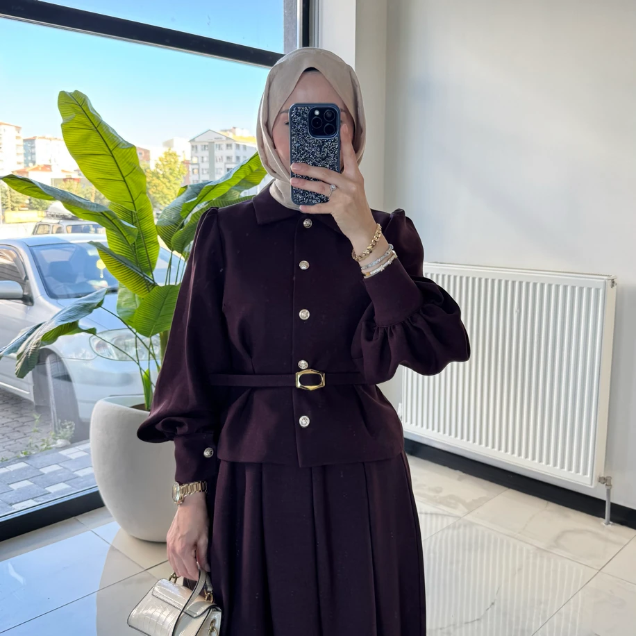 MONİCA TAKIM MÜRDÜM