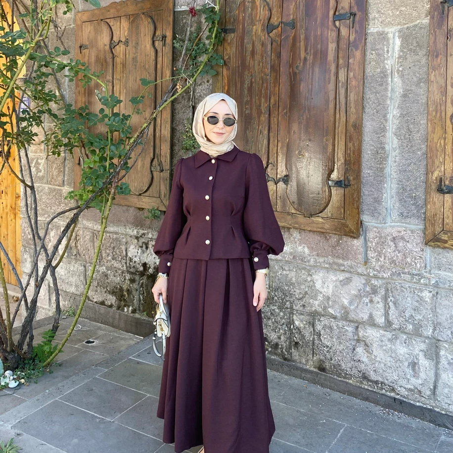 MONİCA TAKIM MÜRDÜM