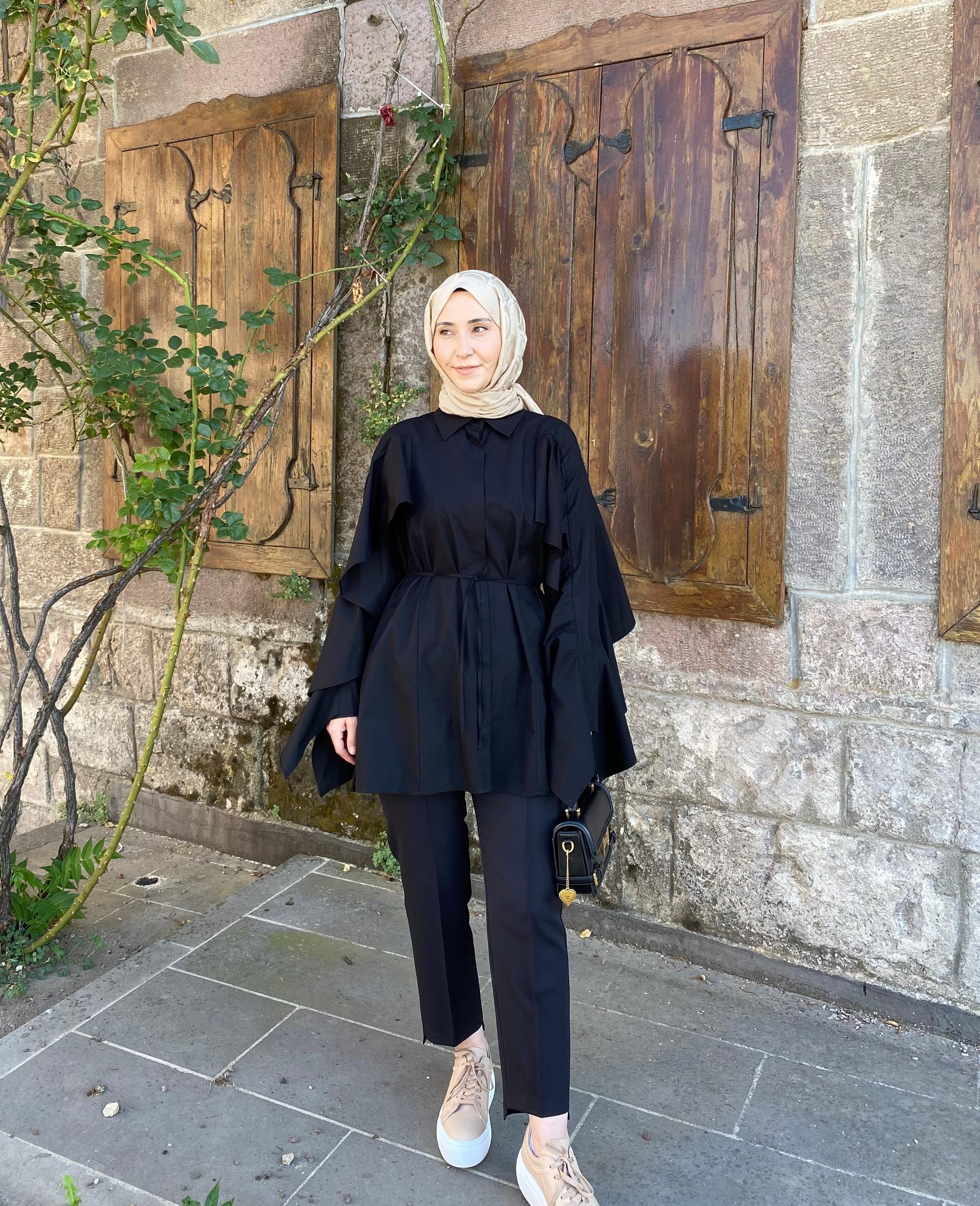 LORA KOL DETAYLI GÖMLEK SİYAH