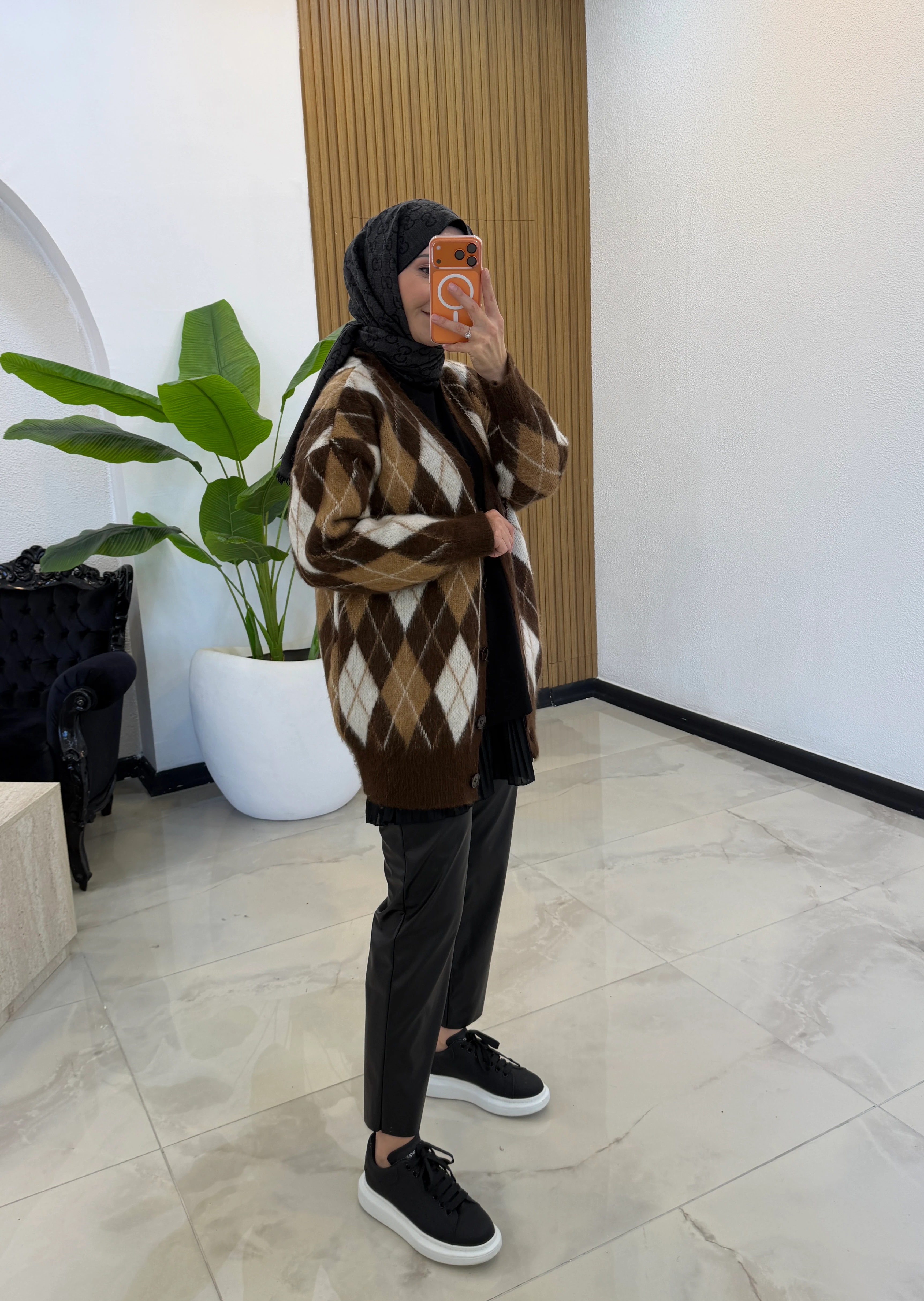 MASSİ YÜN HIRKA KAHVE