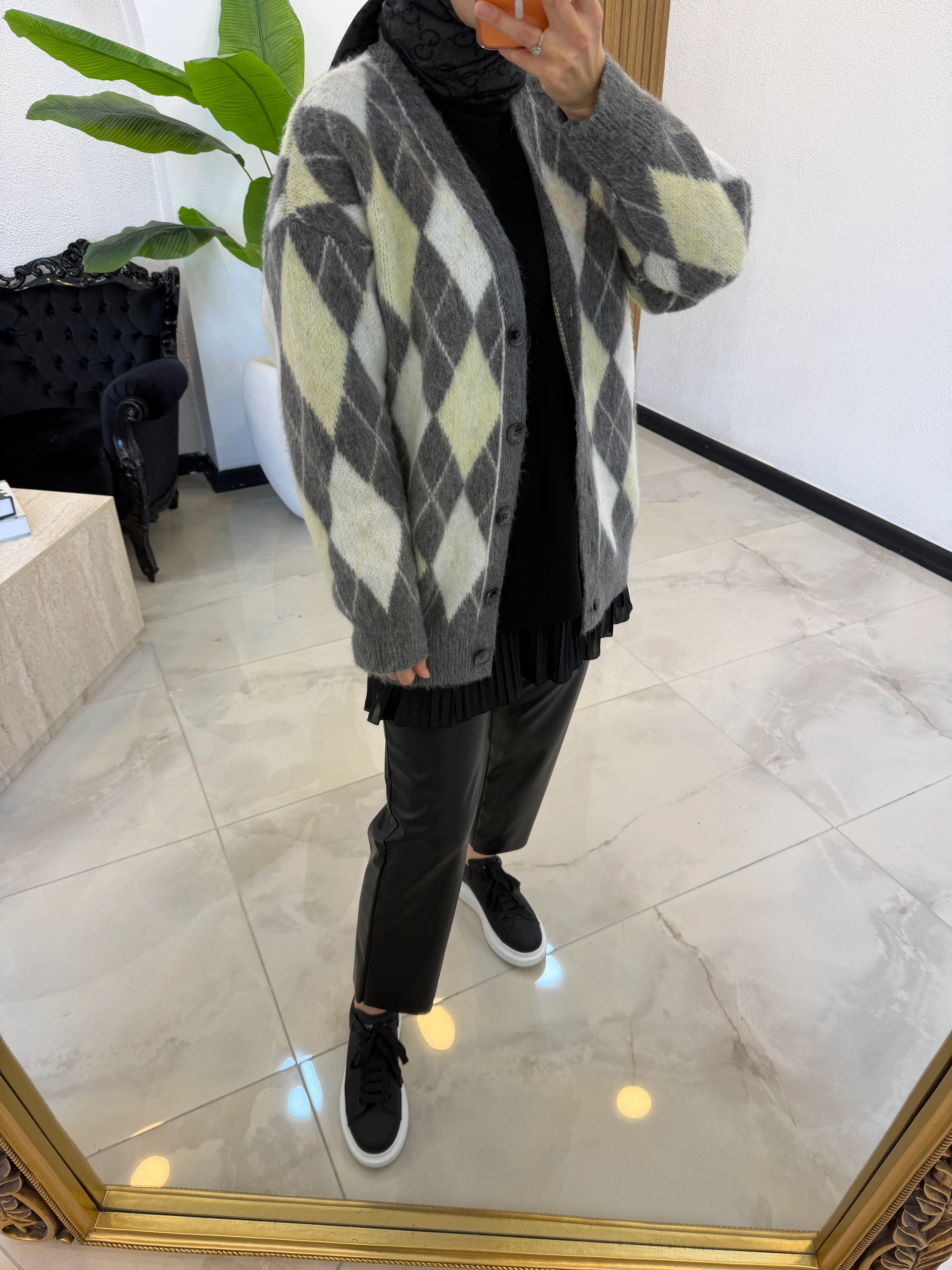 MASSİ YÜN HIRKA GRİ