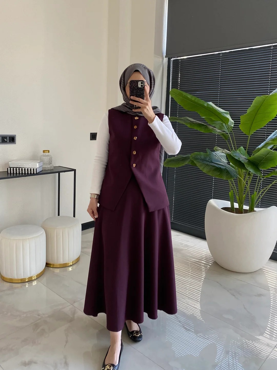 SARAH YELEKLİ TAKIM MÜRDÜM