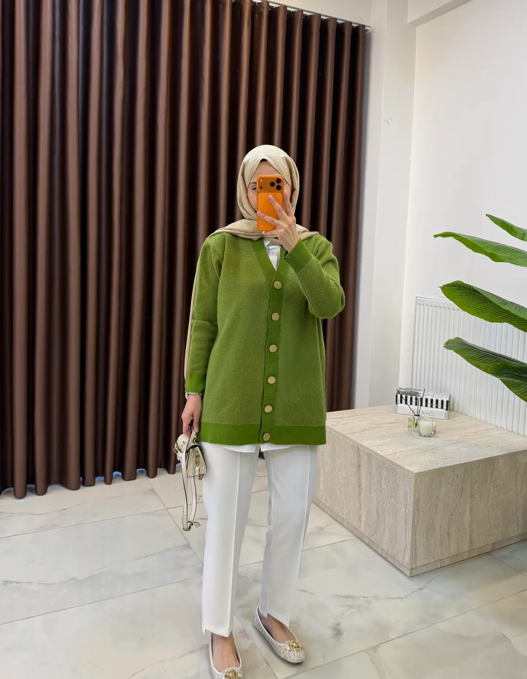 V YAKA ANGORA HIRKA FISTIK