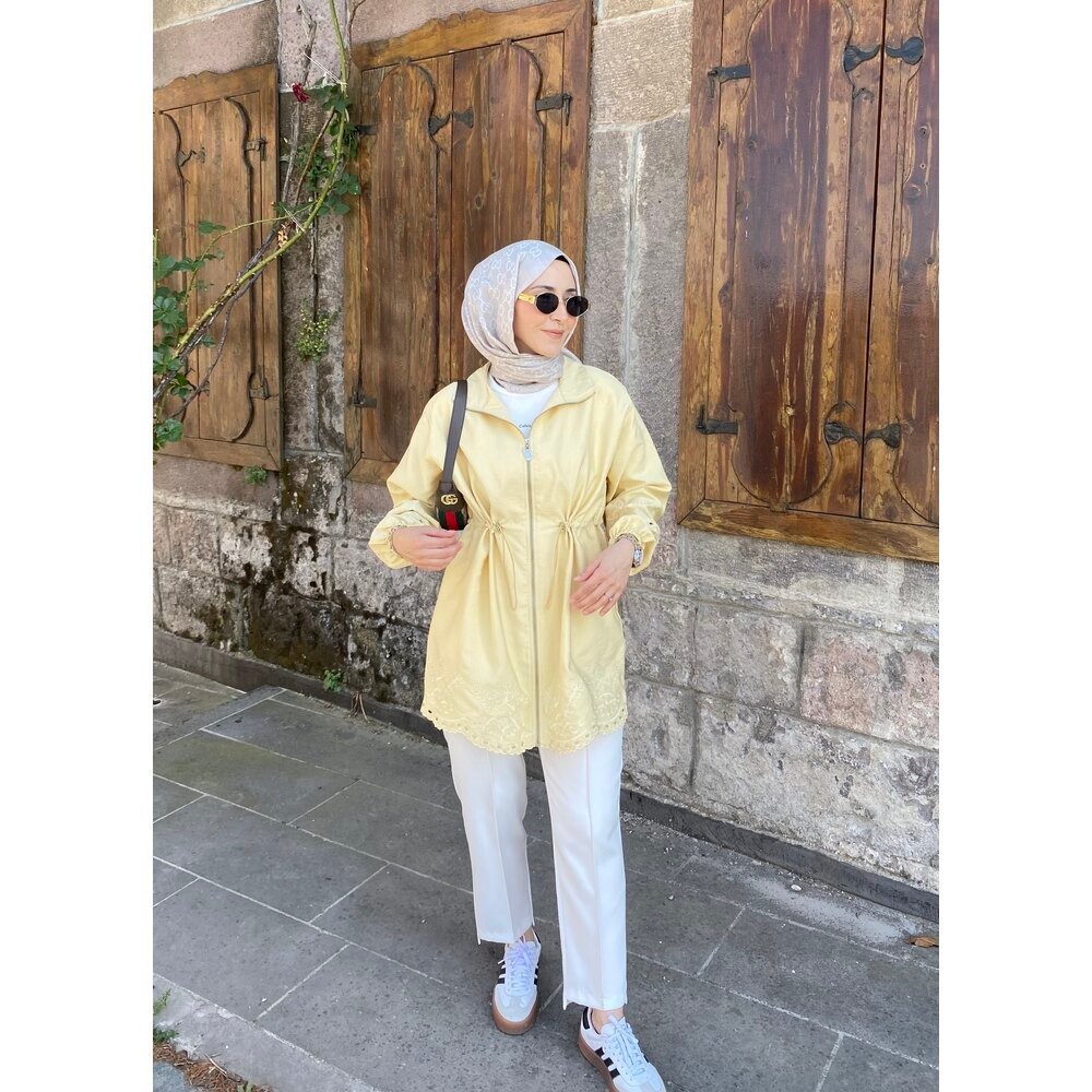 NAKIŞ İŞLEMELİ CEKET SARI