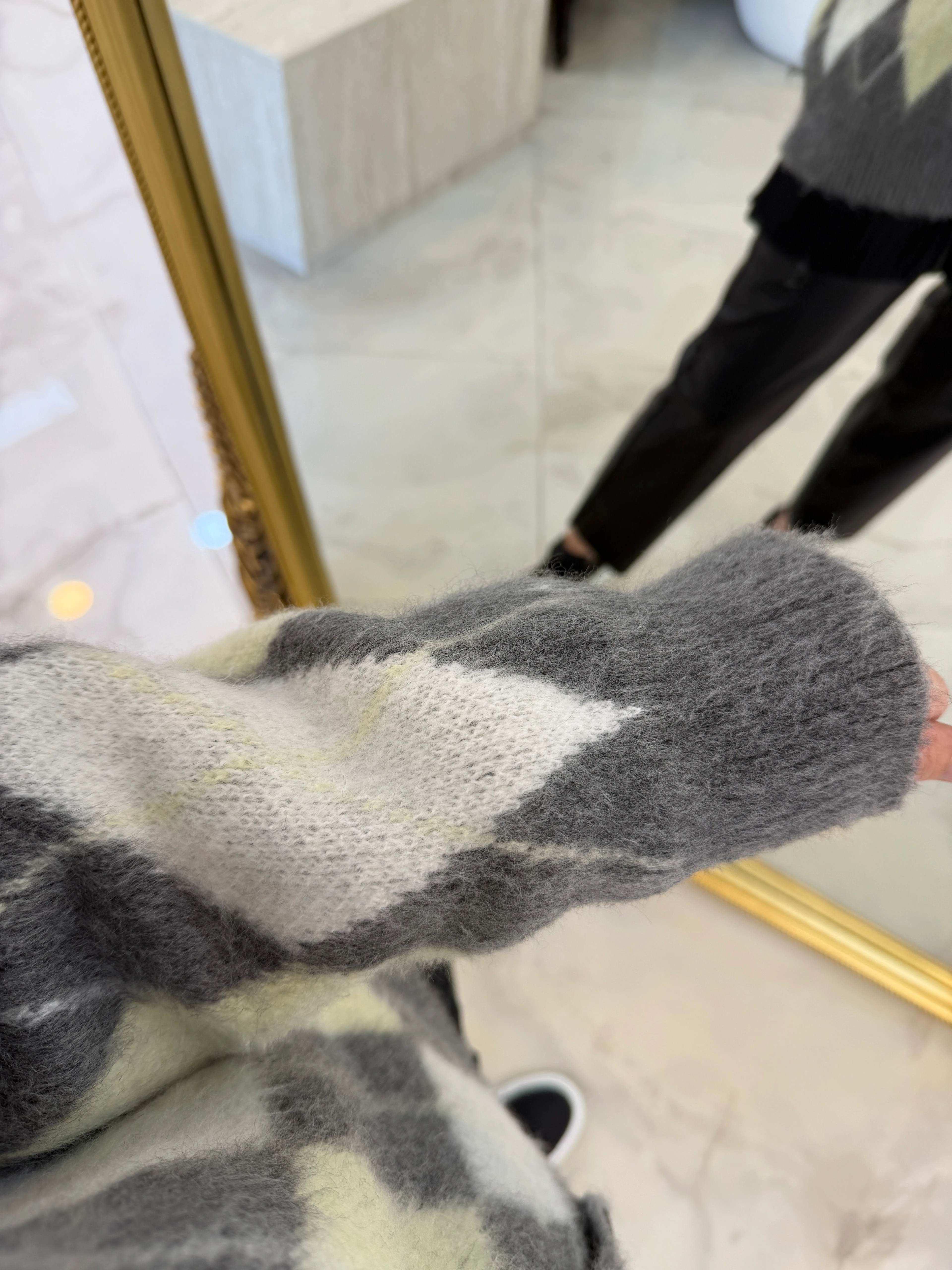 MASSİ YÜN HIRKA GRİ