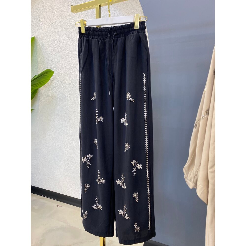 İŞLEMELİ TENSEL PANTOLON SİYAH