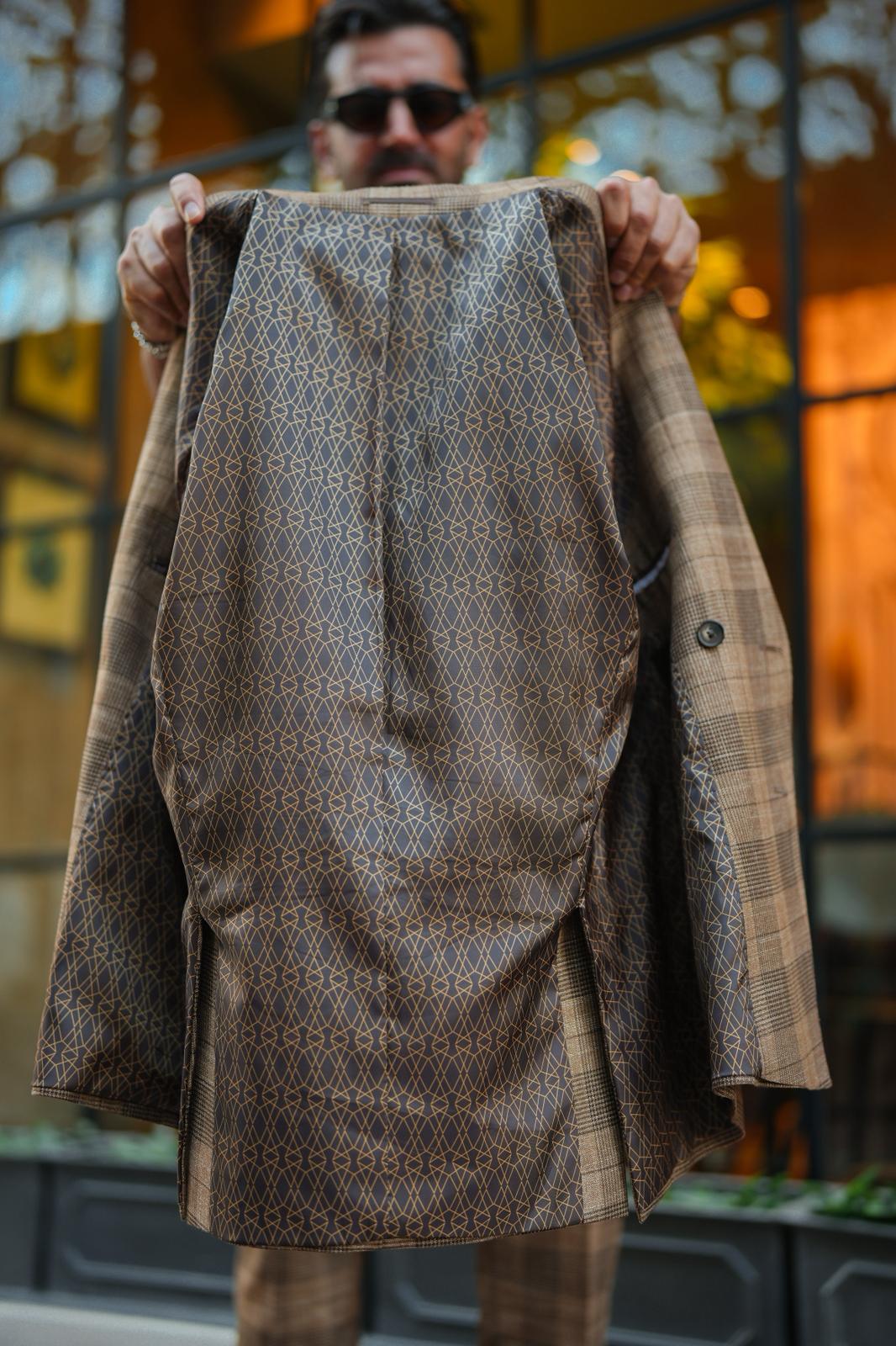 Brown Trophy Db-Suit