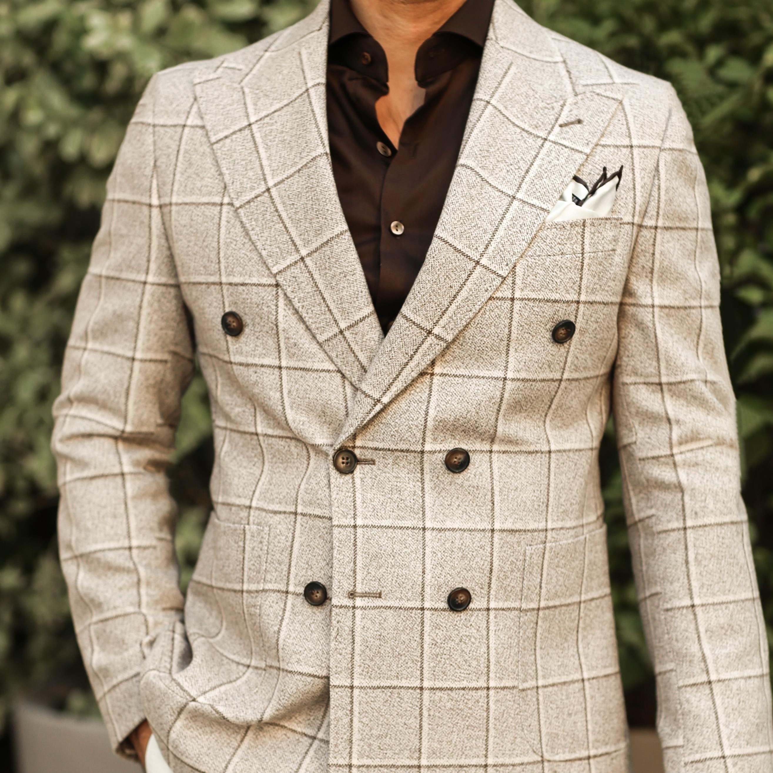 DOUBLE BREASTED BEIGE /BROWN  PLAID JACKET